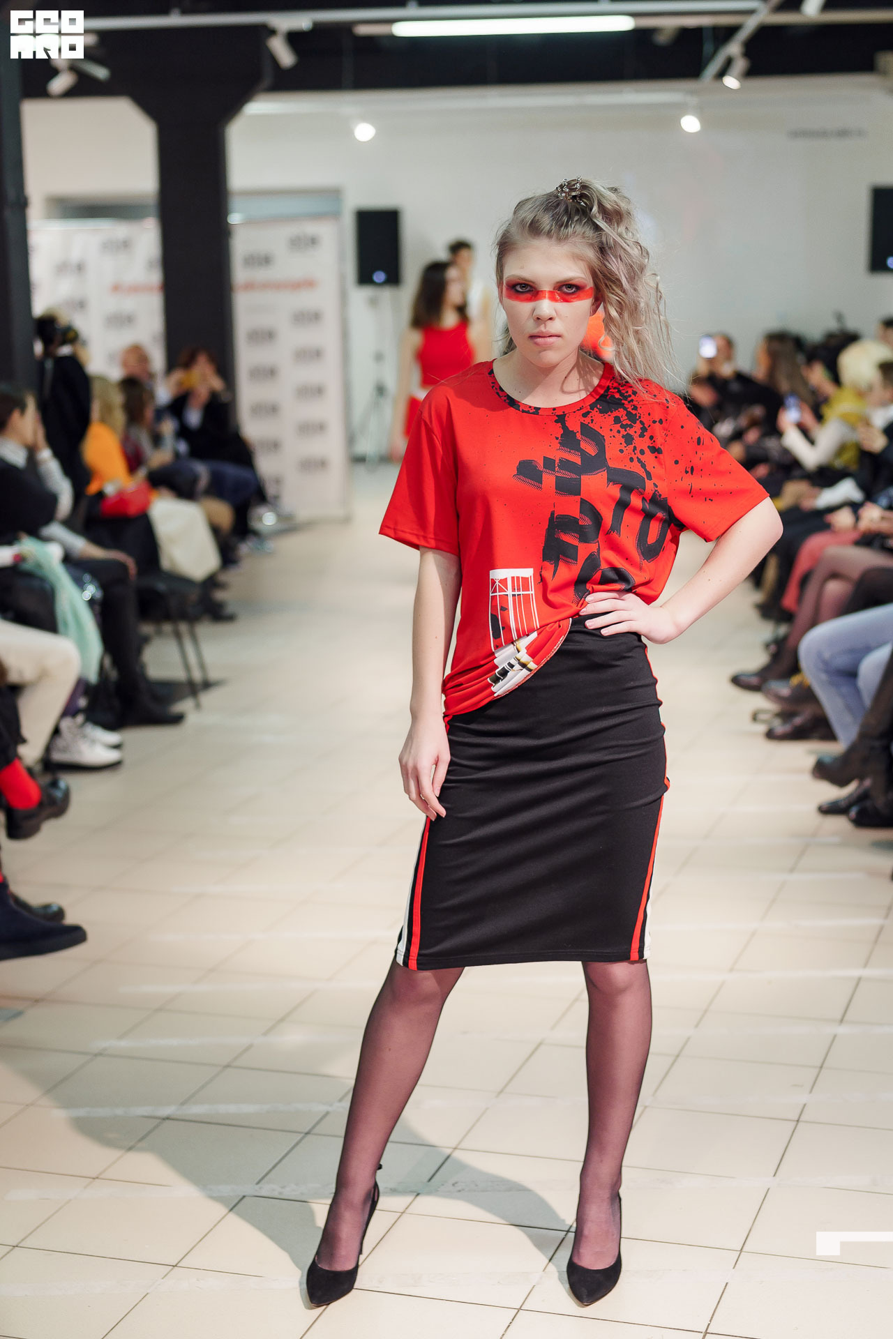 01.02.20_StreetFashionShow АртМуза_0943.JPG