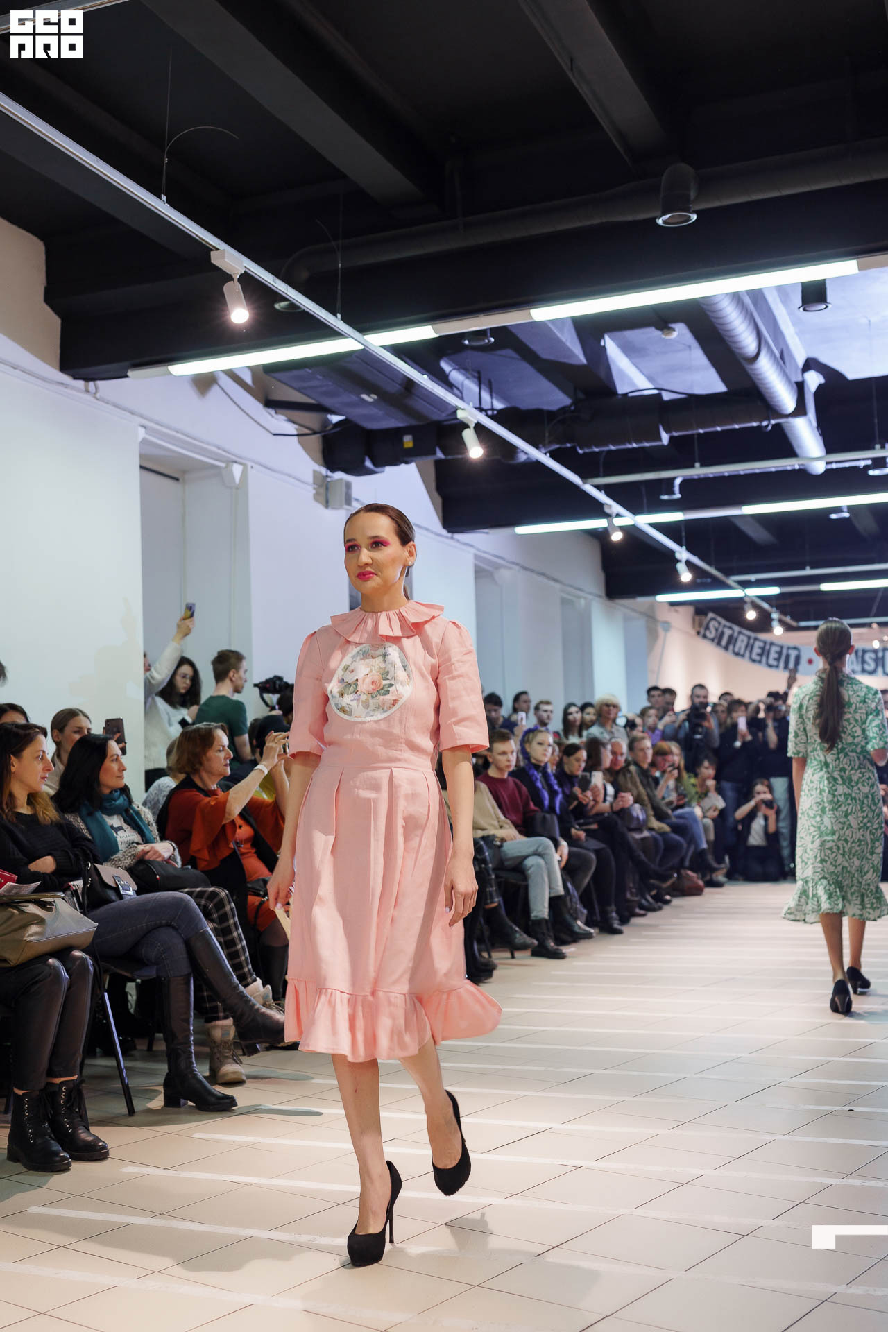 01.02.20_StreetFashionShow АртМуза_0024.JPG