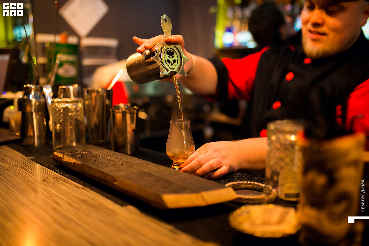 Guest Bartending PAN JA PAN 21