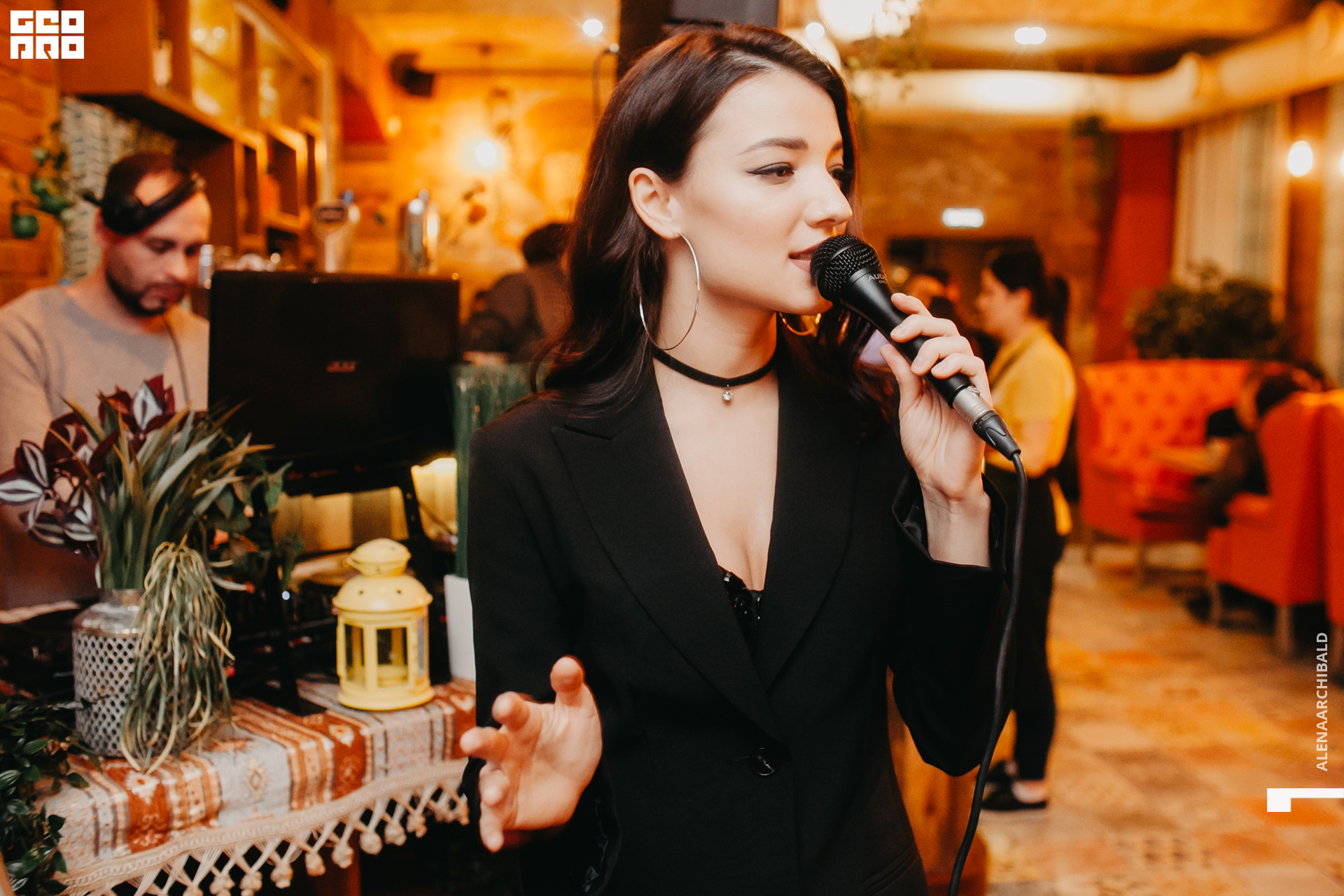 2019-11-22 20-00-21_alenaarchibald_0076.jpg