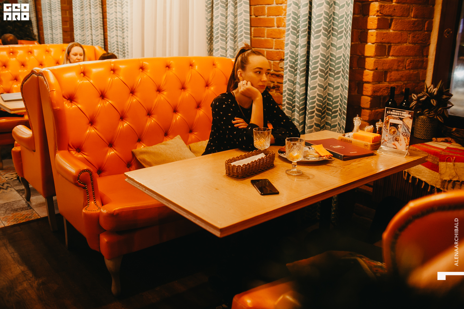 2019-12-06 20-00-36_alenaarchibald_0071.jpg