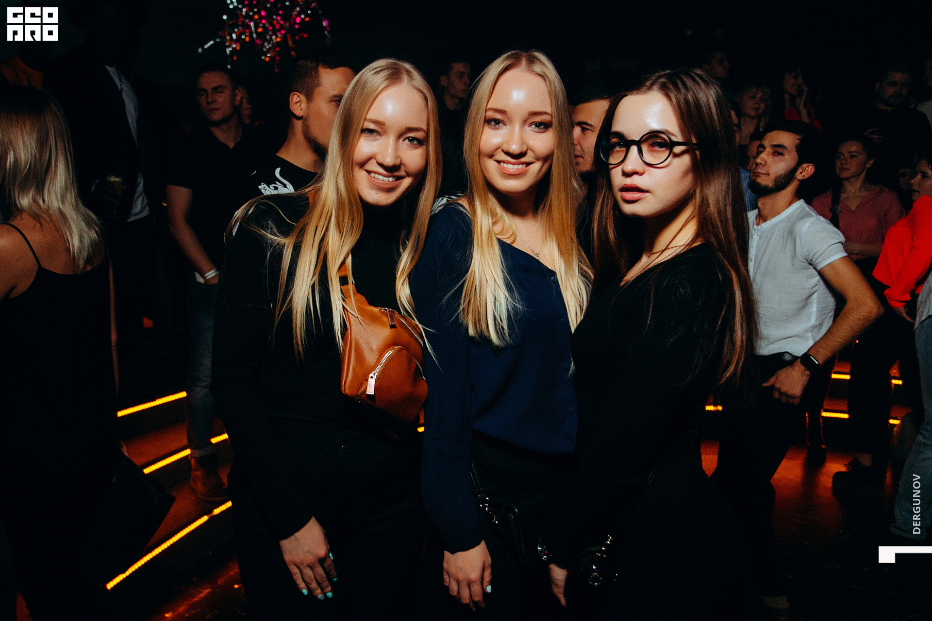 2019-11-17 01-55-45IMG_9163.jpg