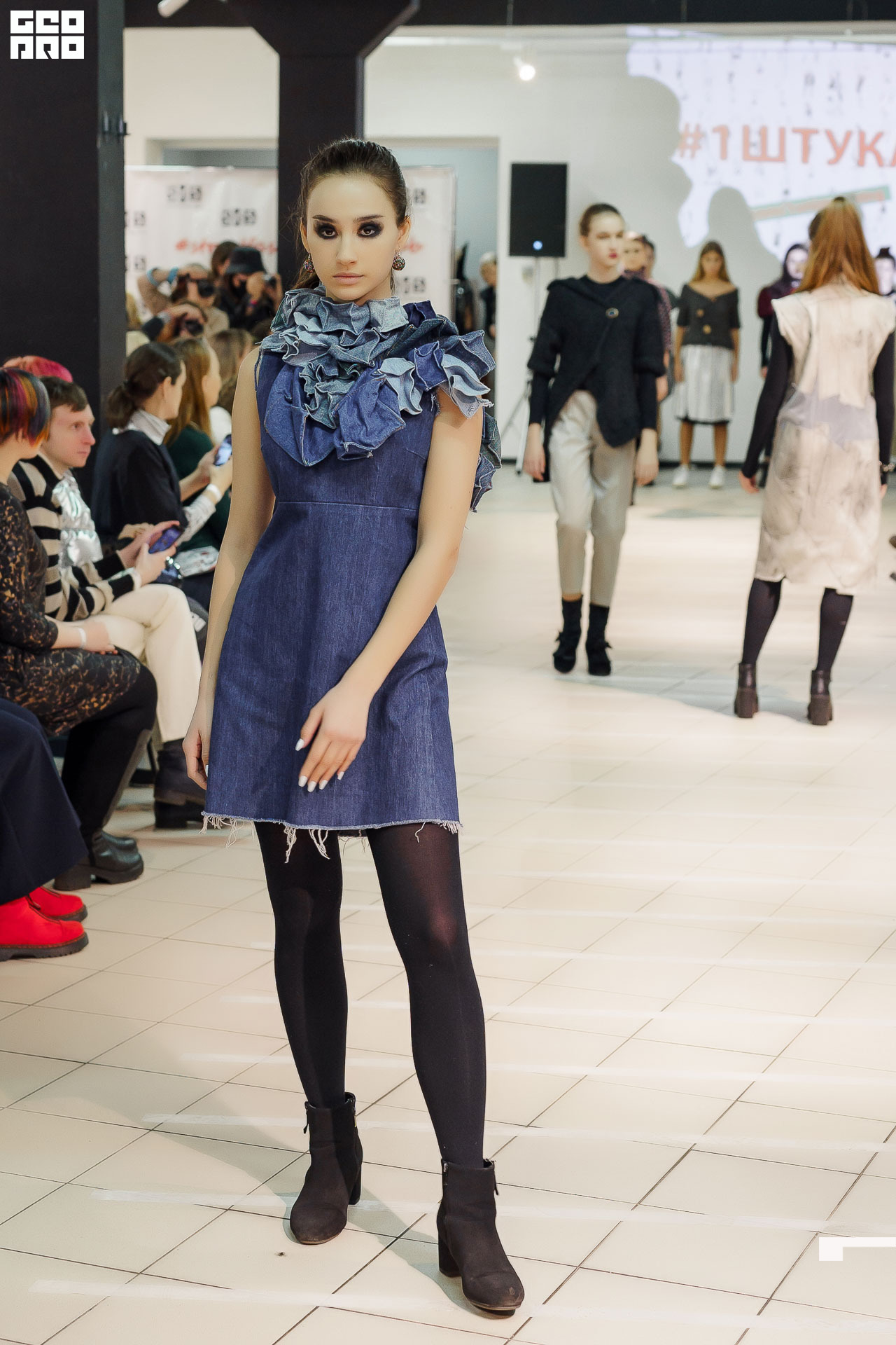 01.02.20_StreetFashionShow АртМуза_0180.JPG