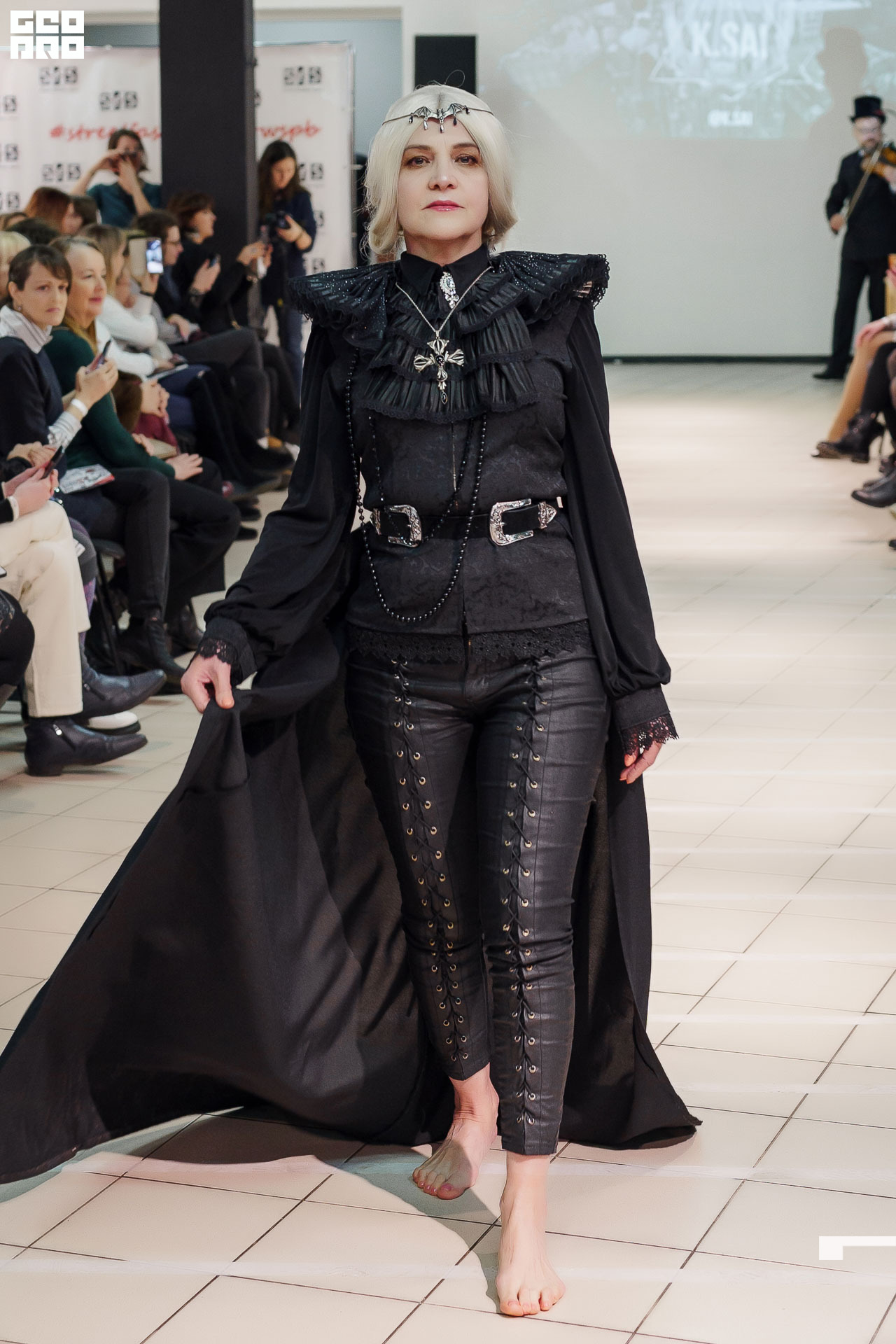 01.02.20_StreetFashionShow АртМуза_0203.JPG