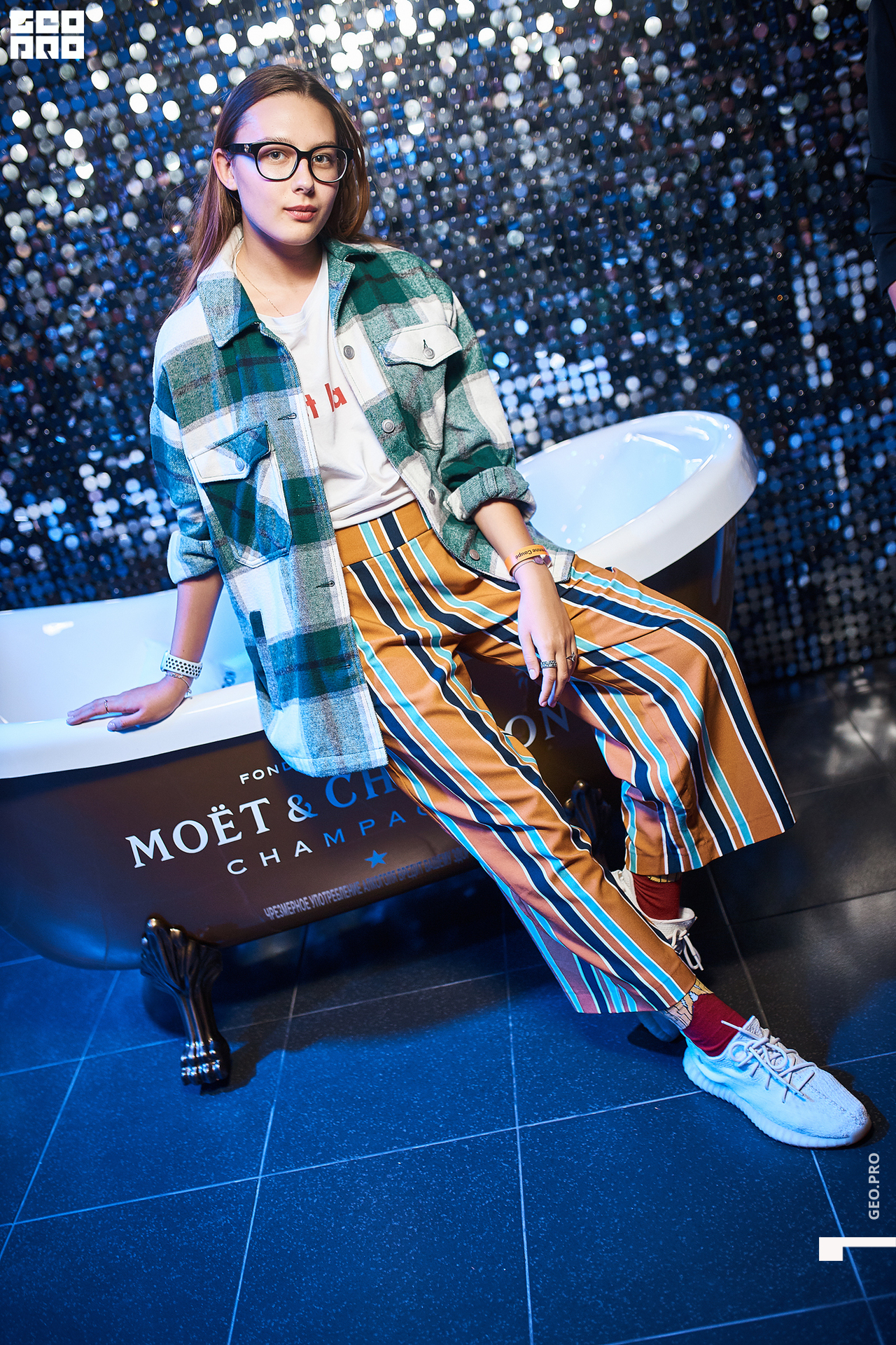 @misha.byorch 0080.jpg