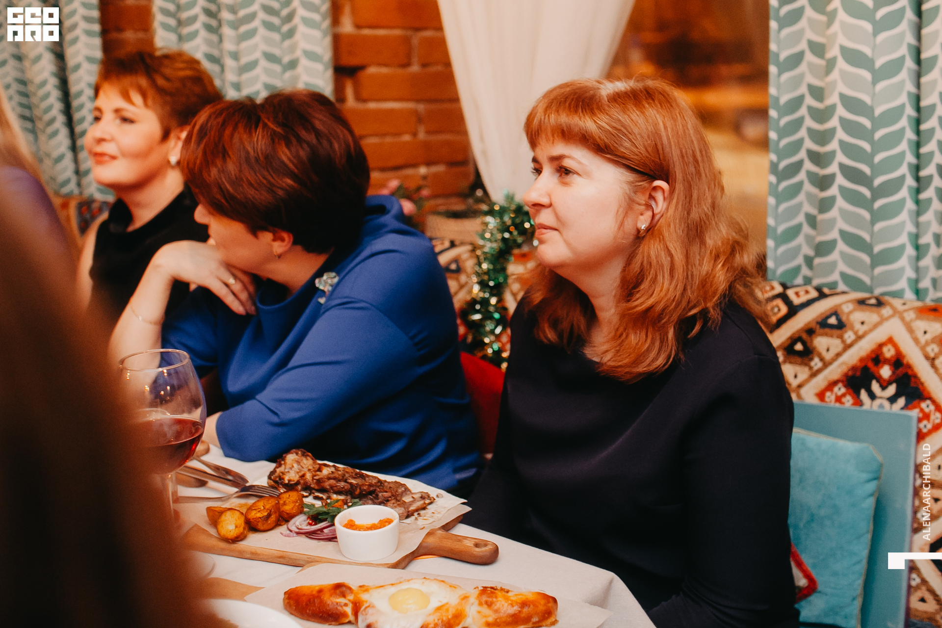 2019-12-20 20-00-13_alenaarchibald_0070.jpg