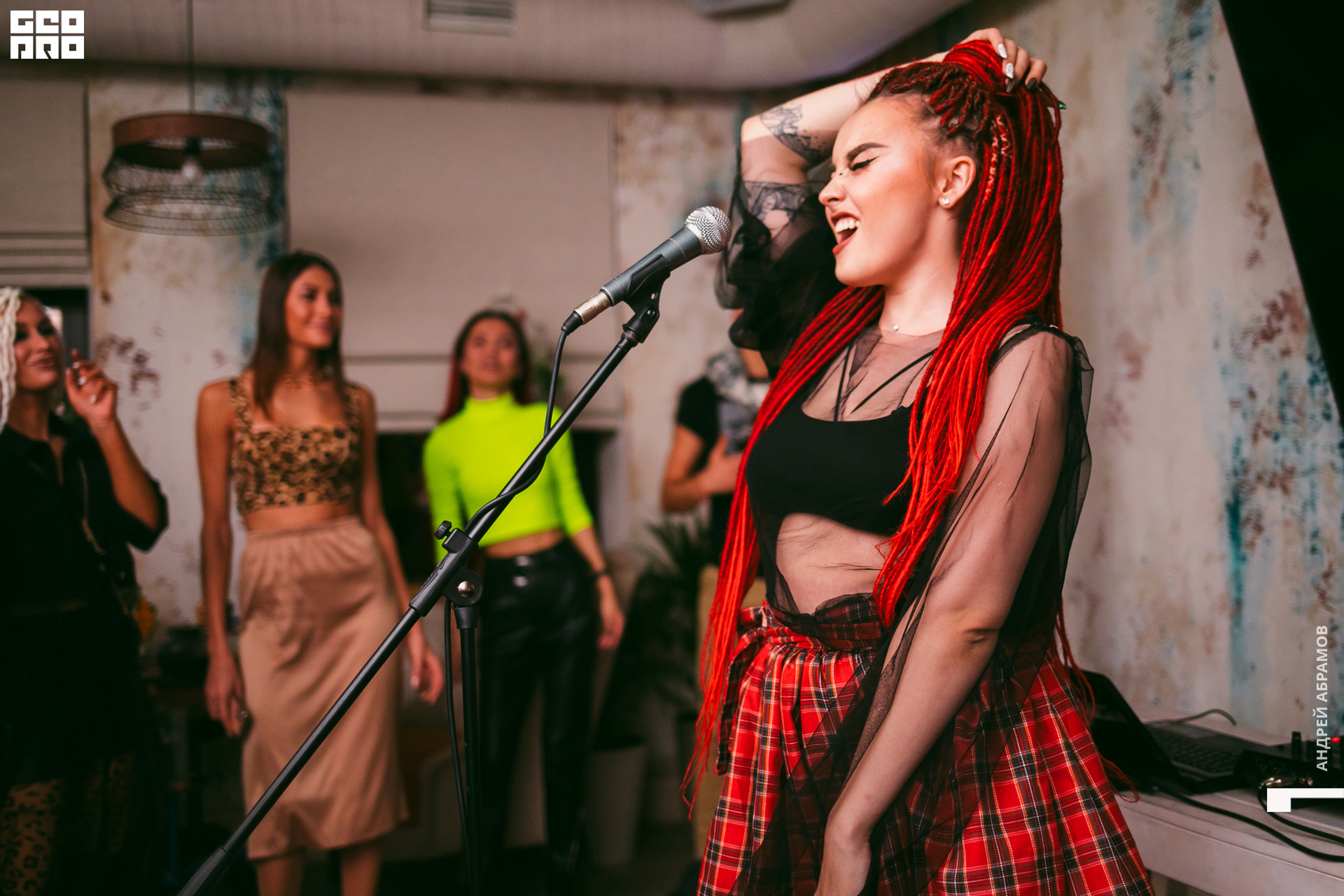 131219 Птичка и 5561 Абрамов для загрузки  0101.jpg