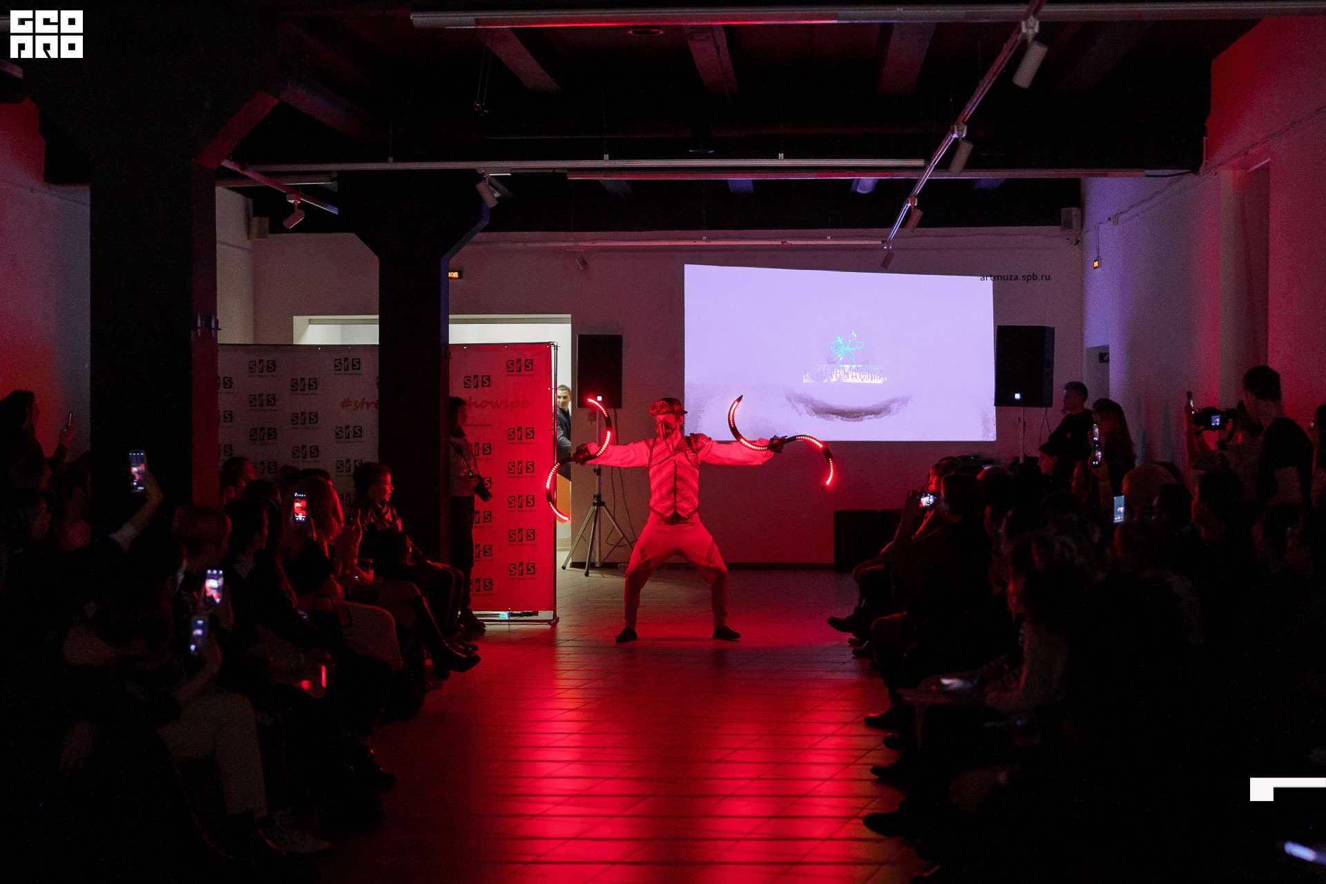 01.02.20_StreetFashionShow АртМуза_0453.JPG