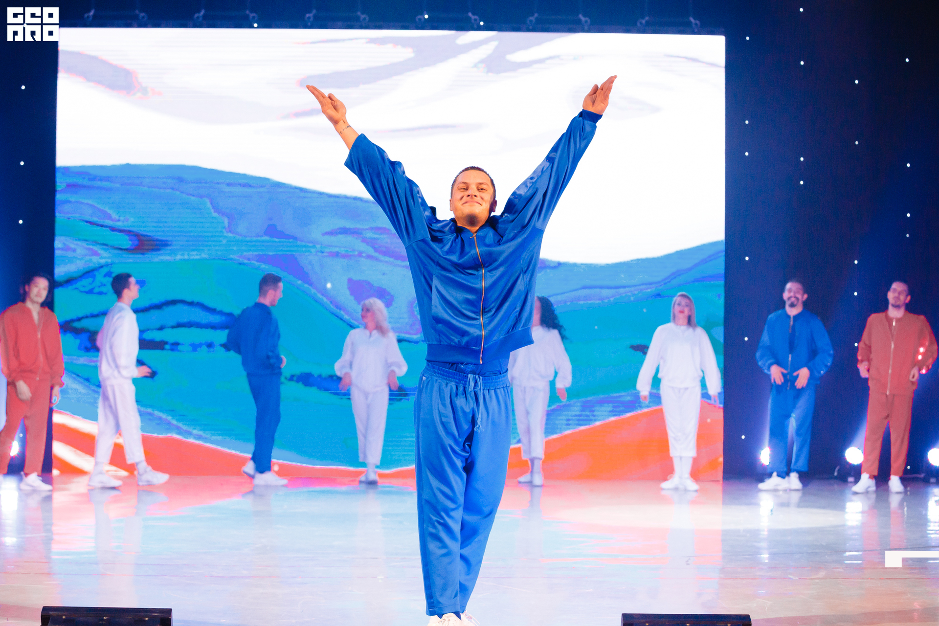 19-10-14 20-38-32.jpg