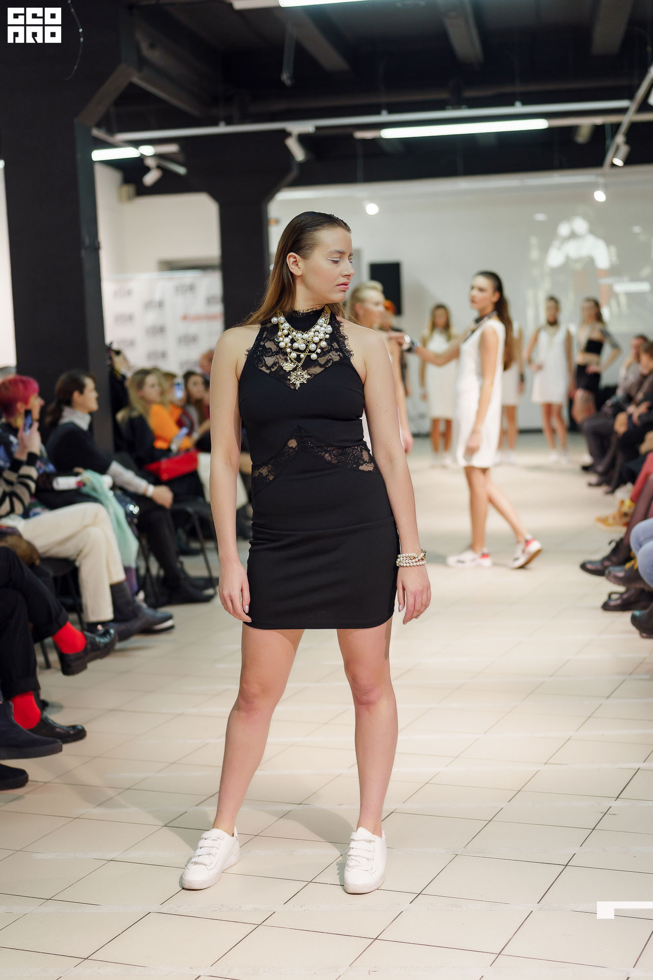 01.02.20_StreetFashionShow АртМуза_0891.JPG