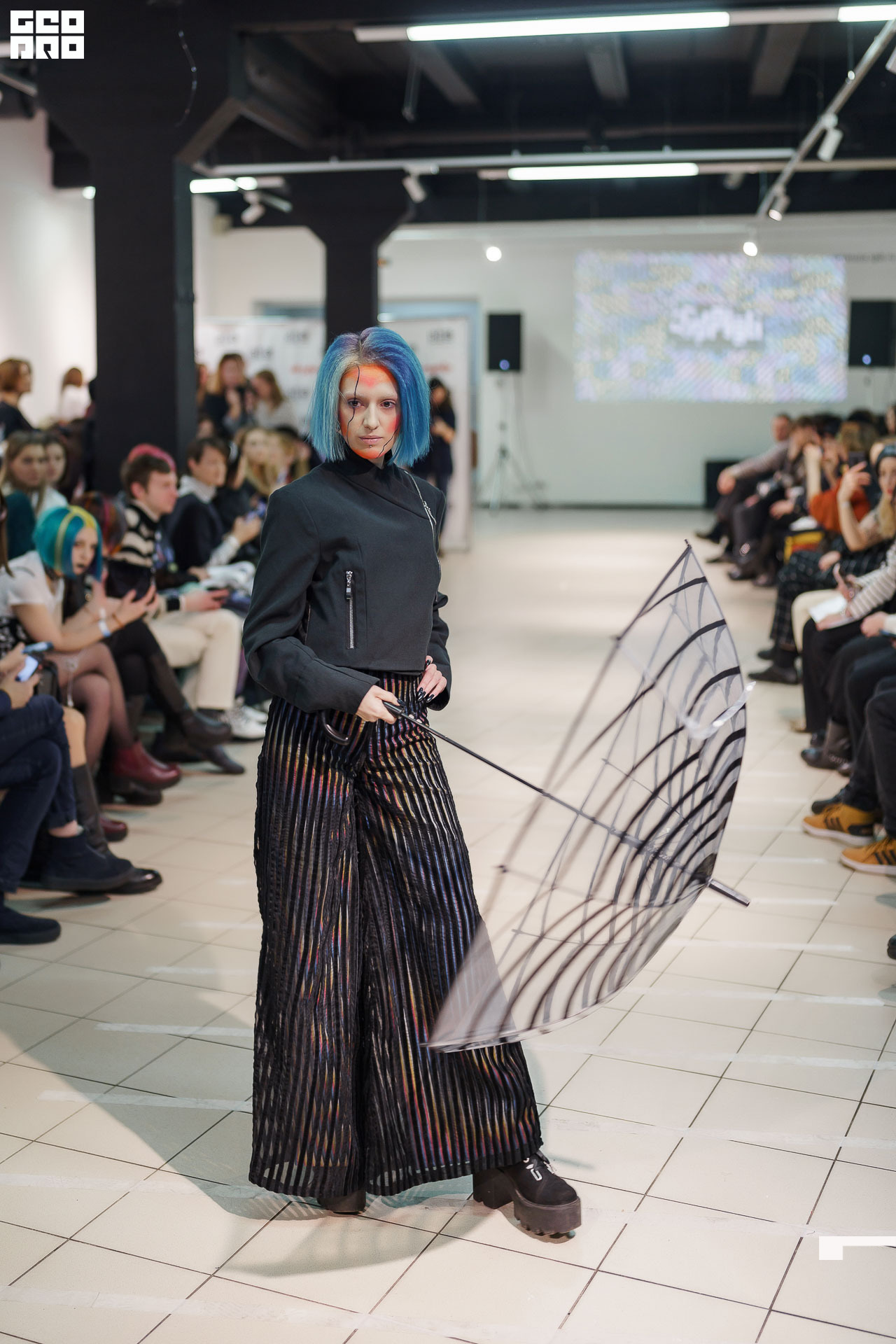 01.02.20_StreetFashionShow АртМуза_0664.JPG