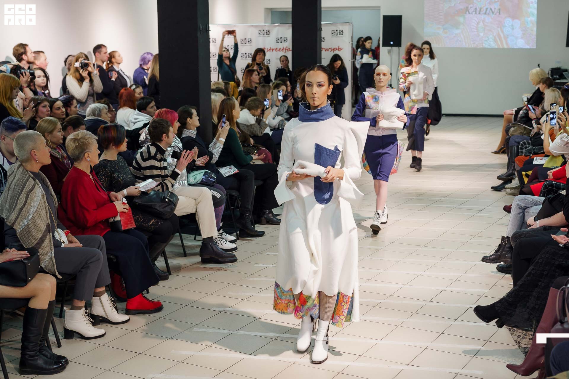 01.02.20_StreetFashionShow АртМуза_0060.JPG