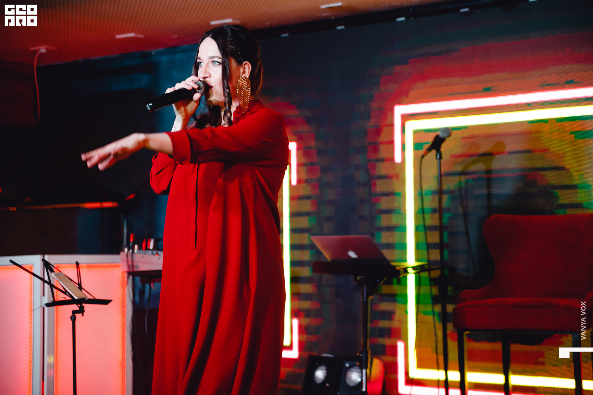 2019-11-29 19-00-00_Вокс_0128.jpg