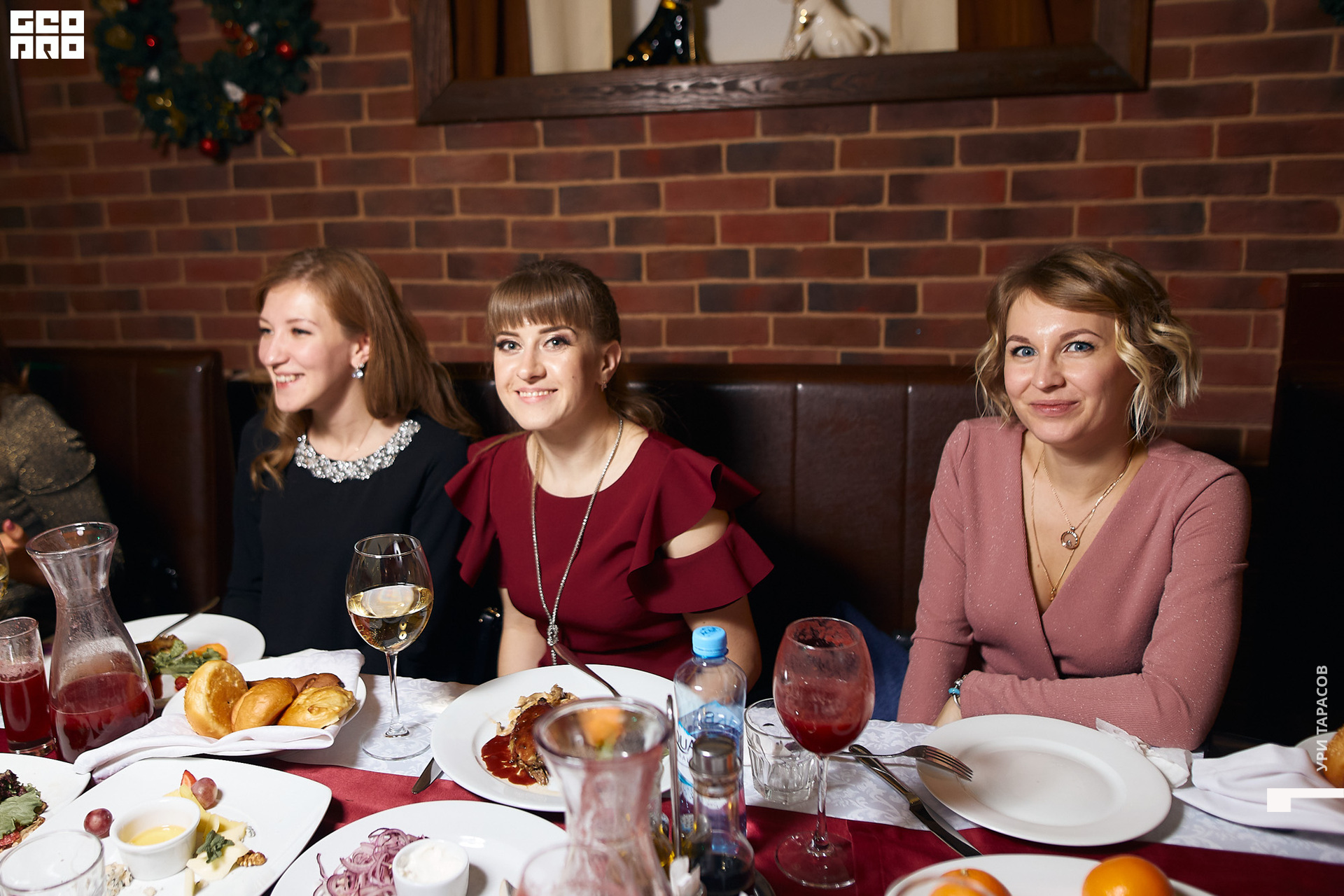 043 191229_212528_uri_0043.jpg