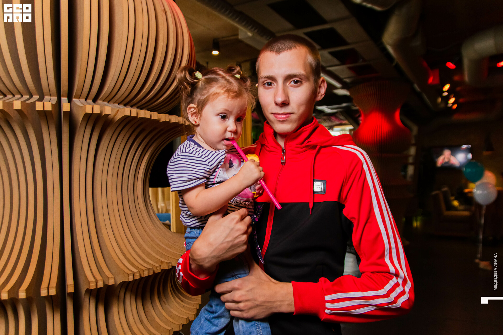 032_19-08-25_2 PM-18-51_Medvedeva.jpg