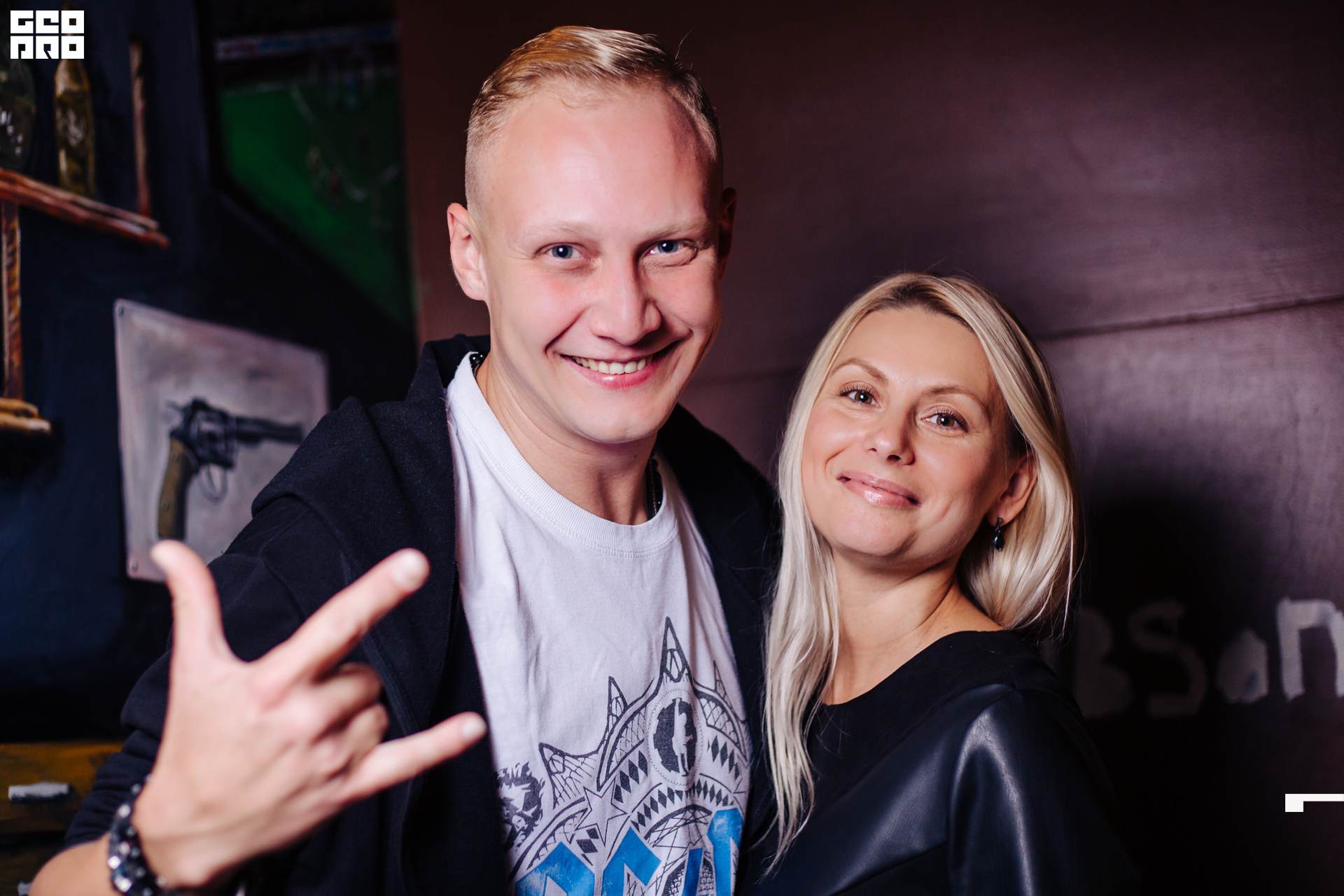 19-09-26 22-38-30.jpg