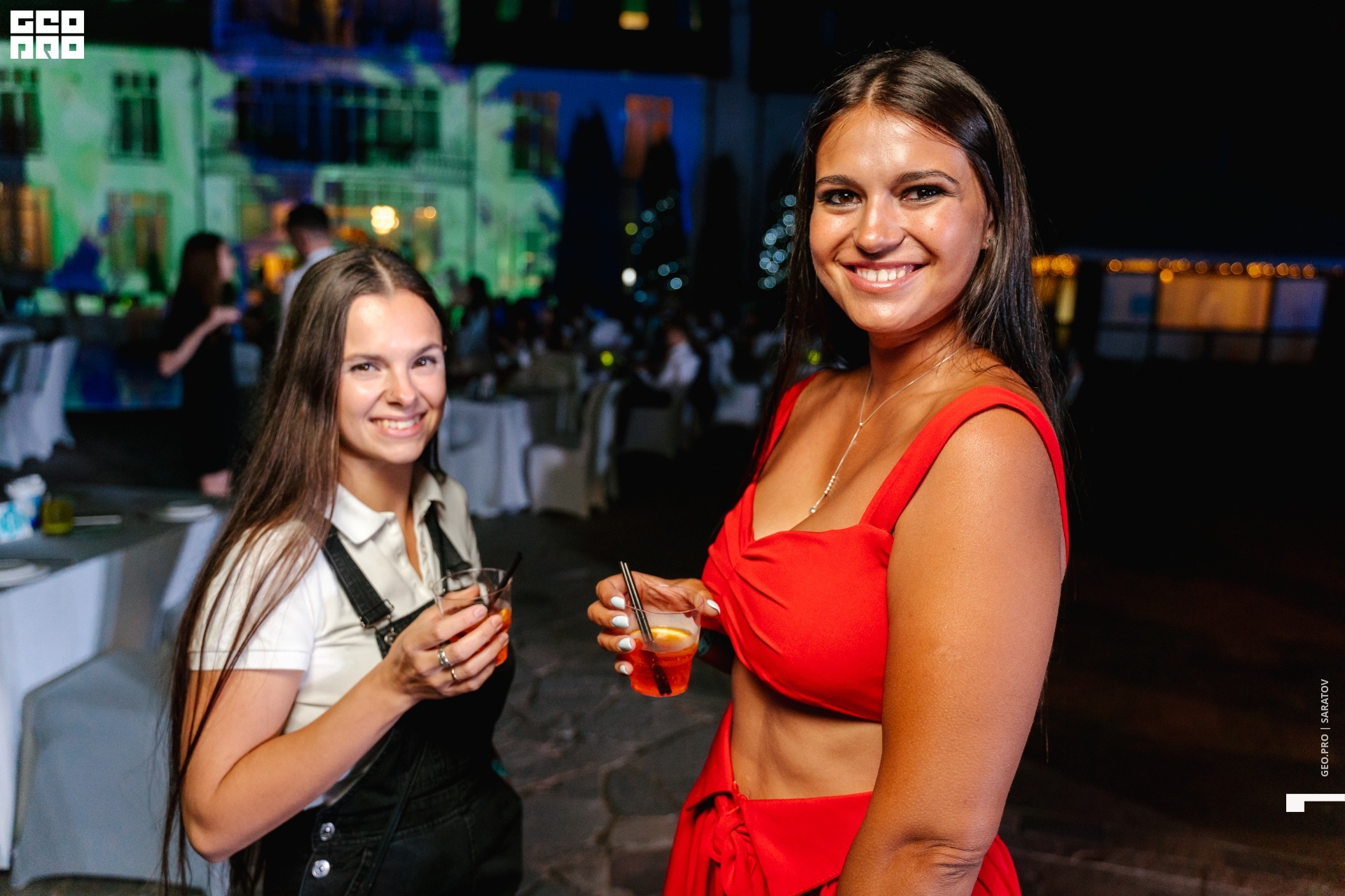 2018-07-27 at 22-10-03.jpg