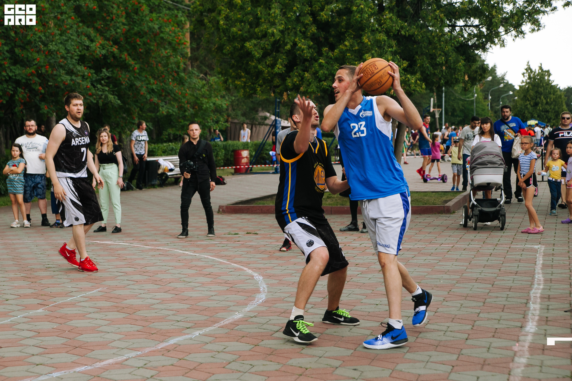 0416 190810 Оранжевый мяч.jpg