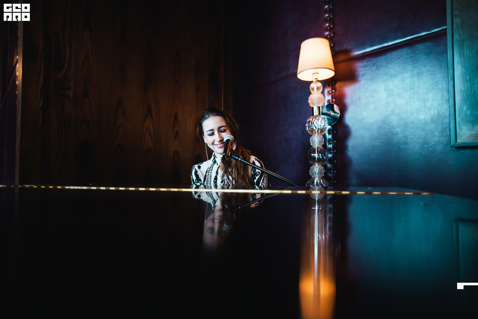 Hendricks-Geometria.tv. -DF0090.jpg