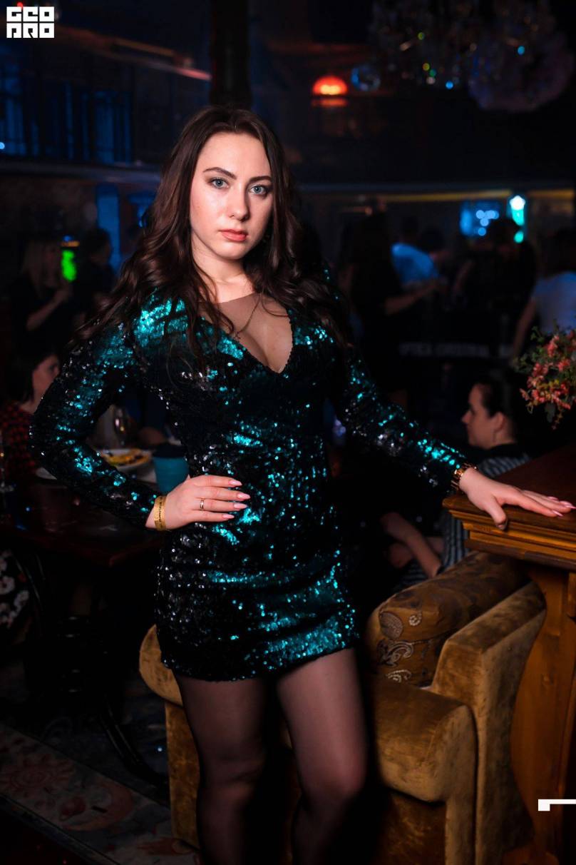 Синяя птица. Сегодня праздник у девчат! 19