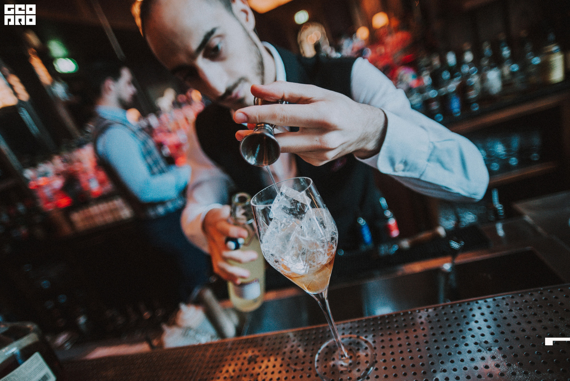 Hendricks-Geometria.tv. -DF0061.jpg