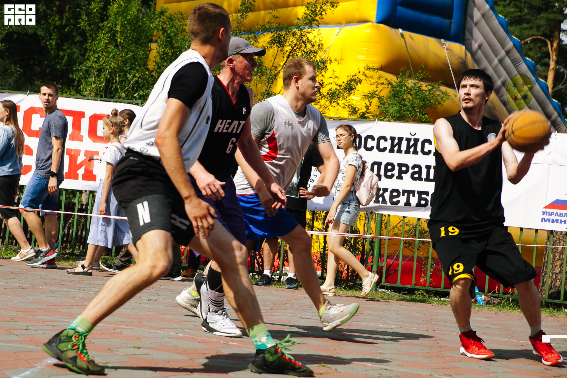 0301 190810 Оранжевый мяч.jpg