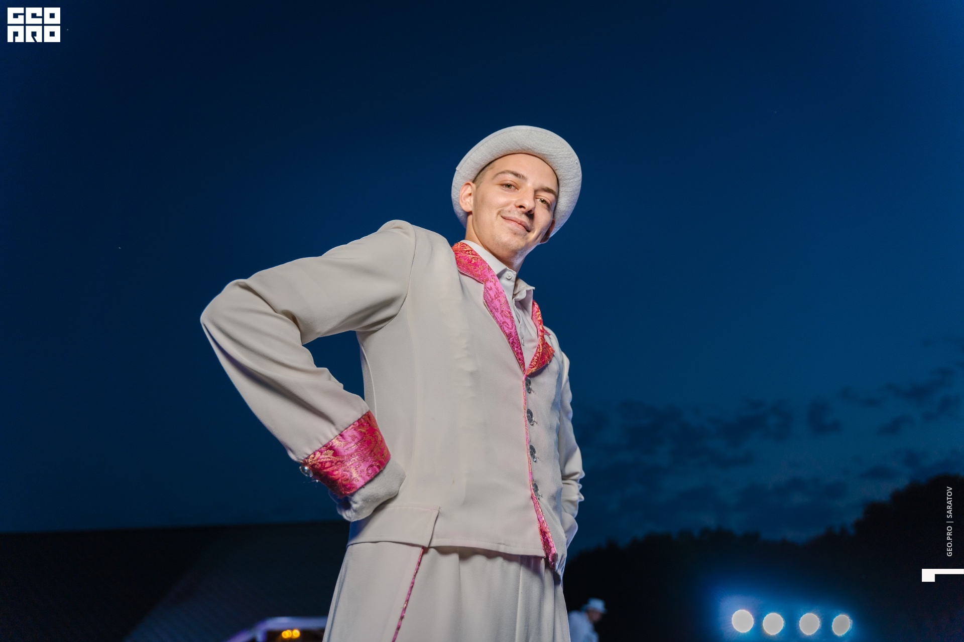 2018-07-27 at 21-21-05.jpg