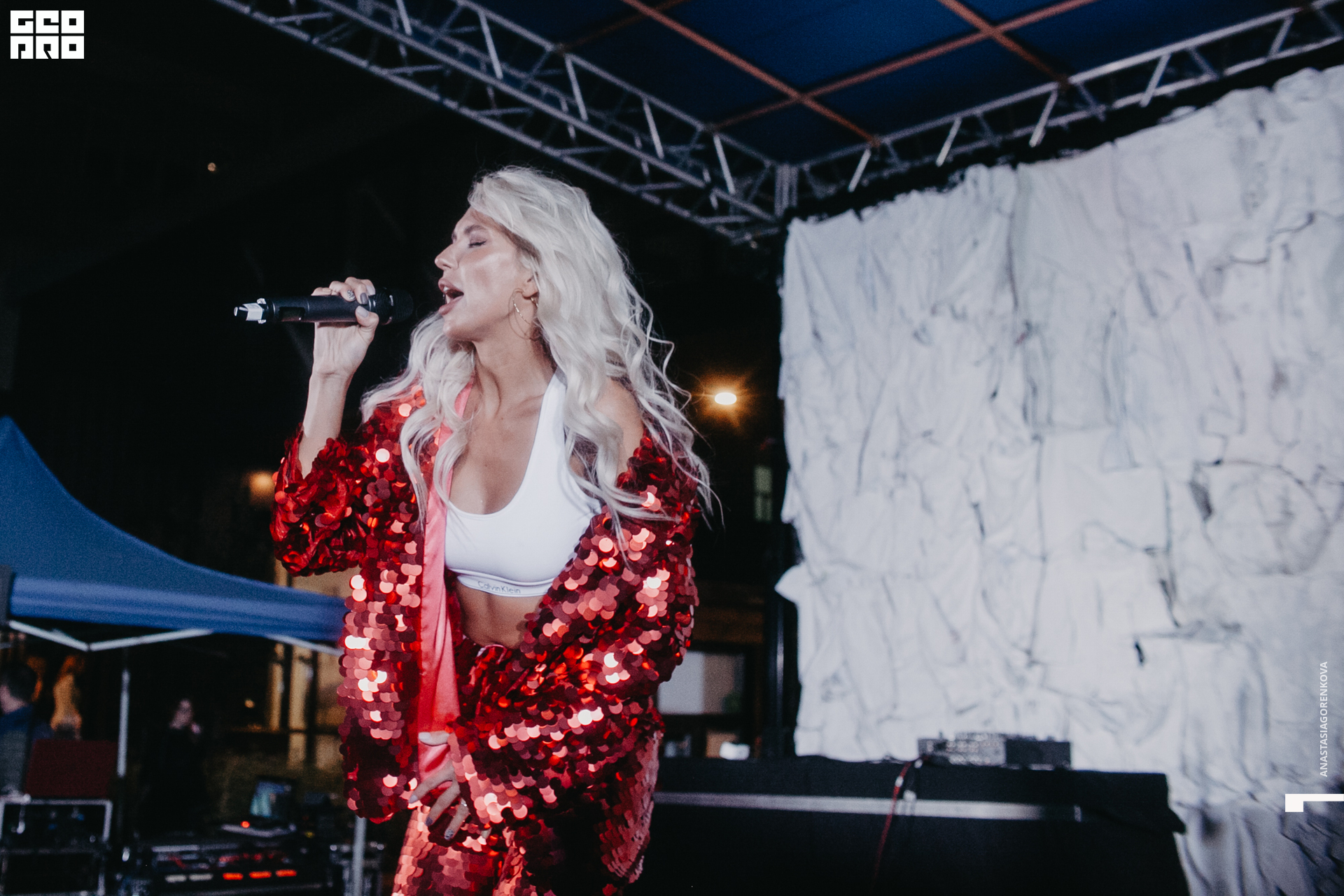 2019-09-14 21-57-54_alenaarchibald_.jpg