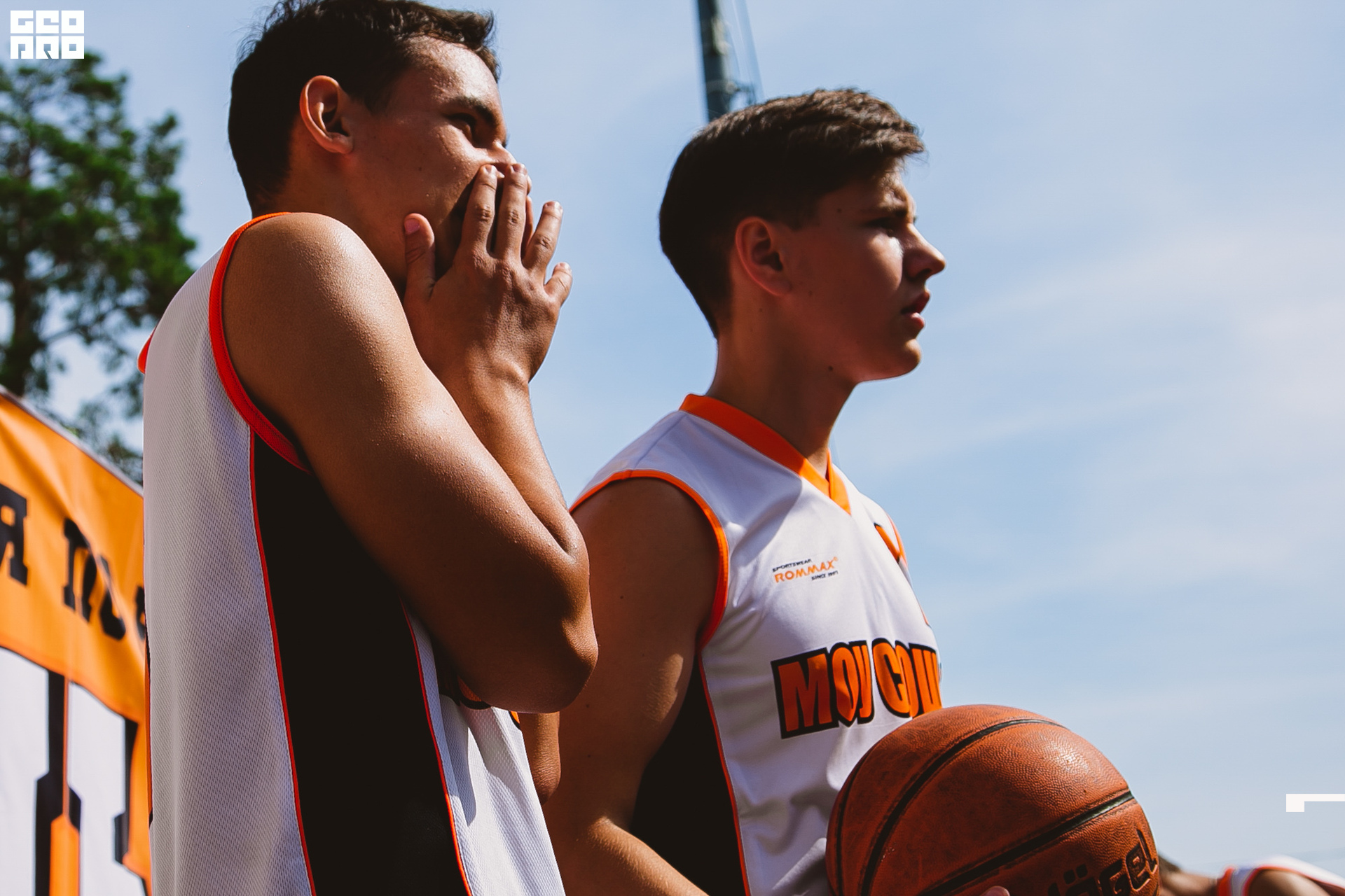 0098 190810 Оранжевый мяч.jpg