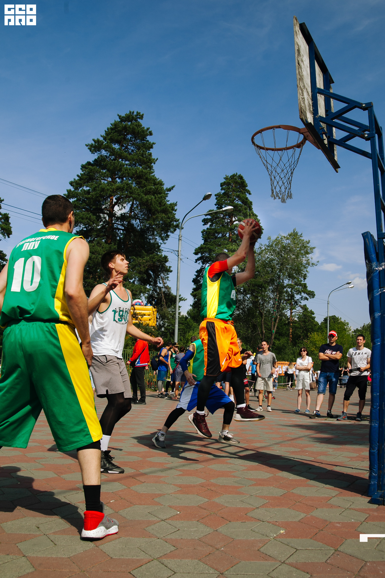 0310 190810 Оранжевый мяч.jpg