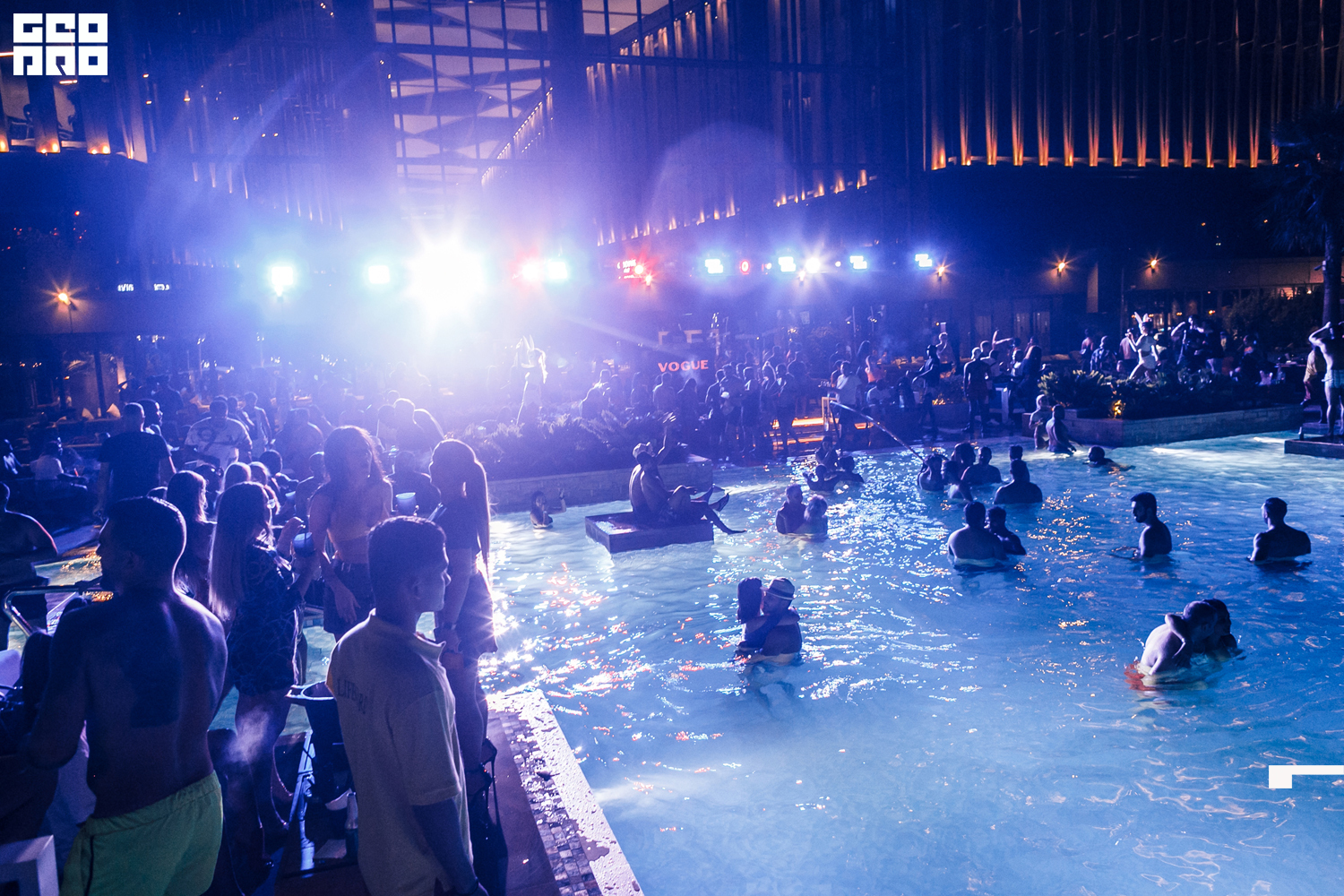 Vogue_ Geometria.Tv (70 of 135).jpg