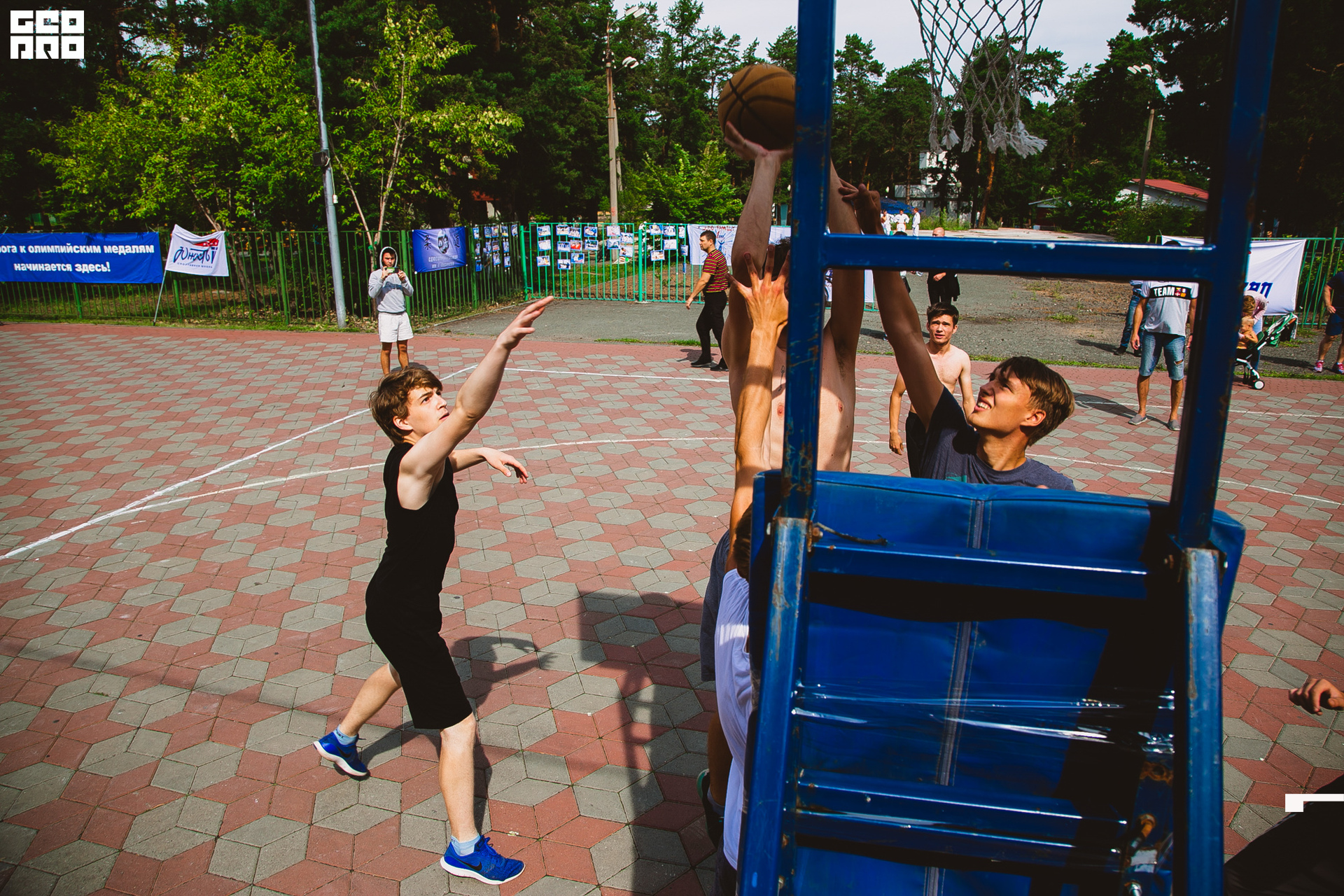 0145 190810 Оранжевый мяч.jpg