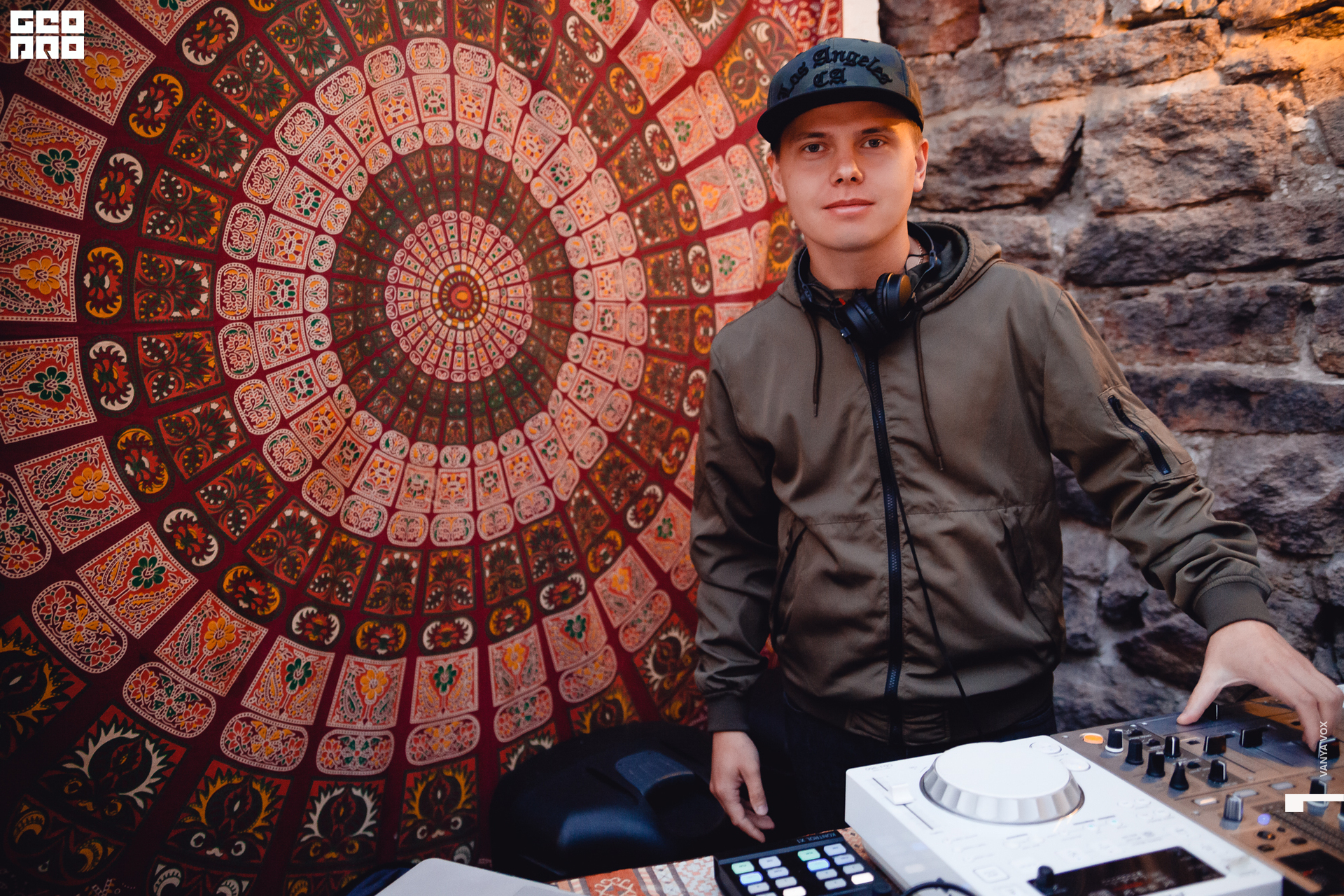 2019-08-02 20-00-00_Вокс_0015.jpg