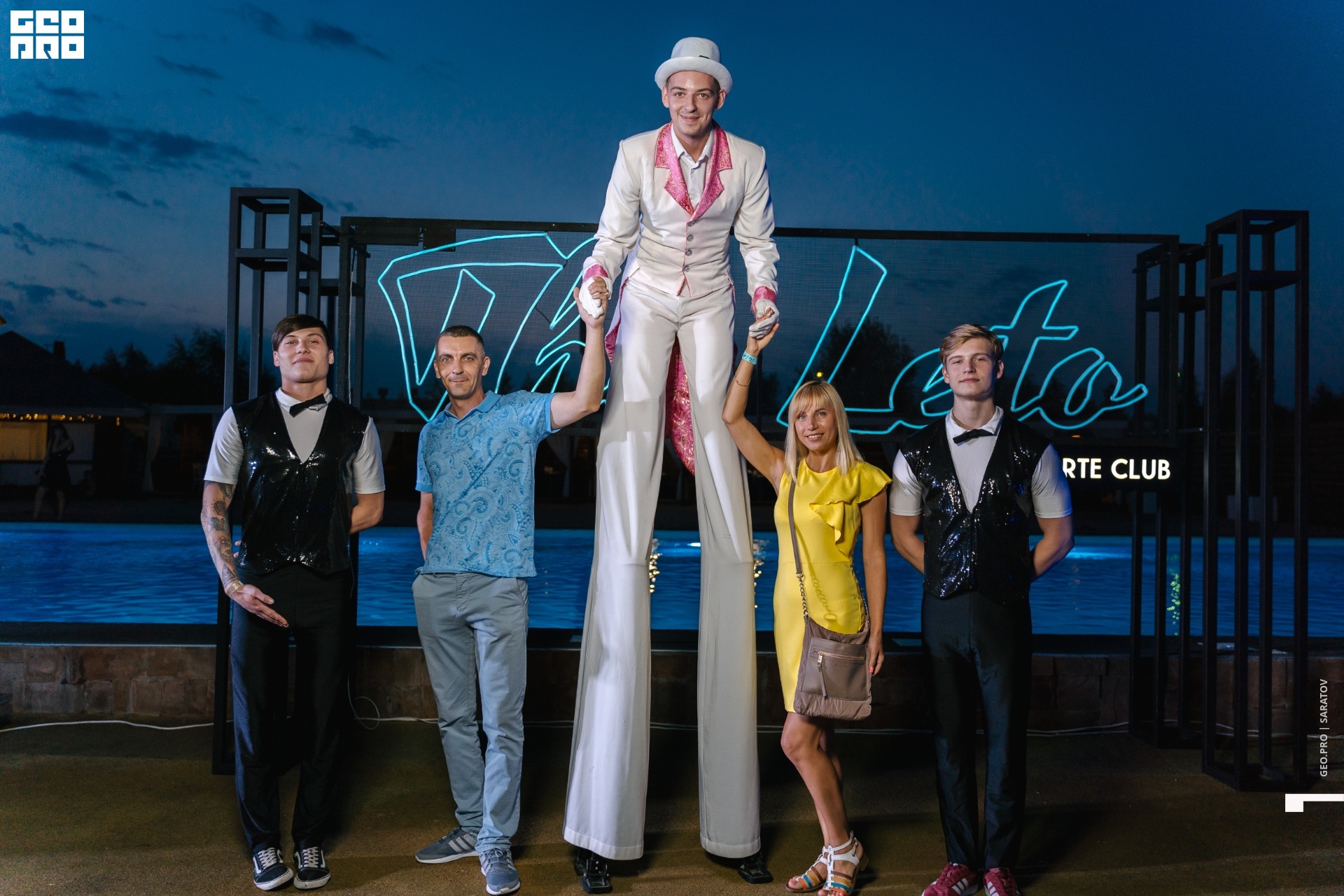 2018-07-27 at 21-21-58.jpg