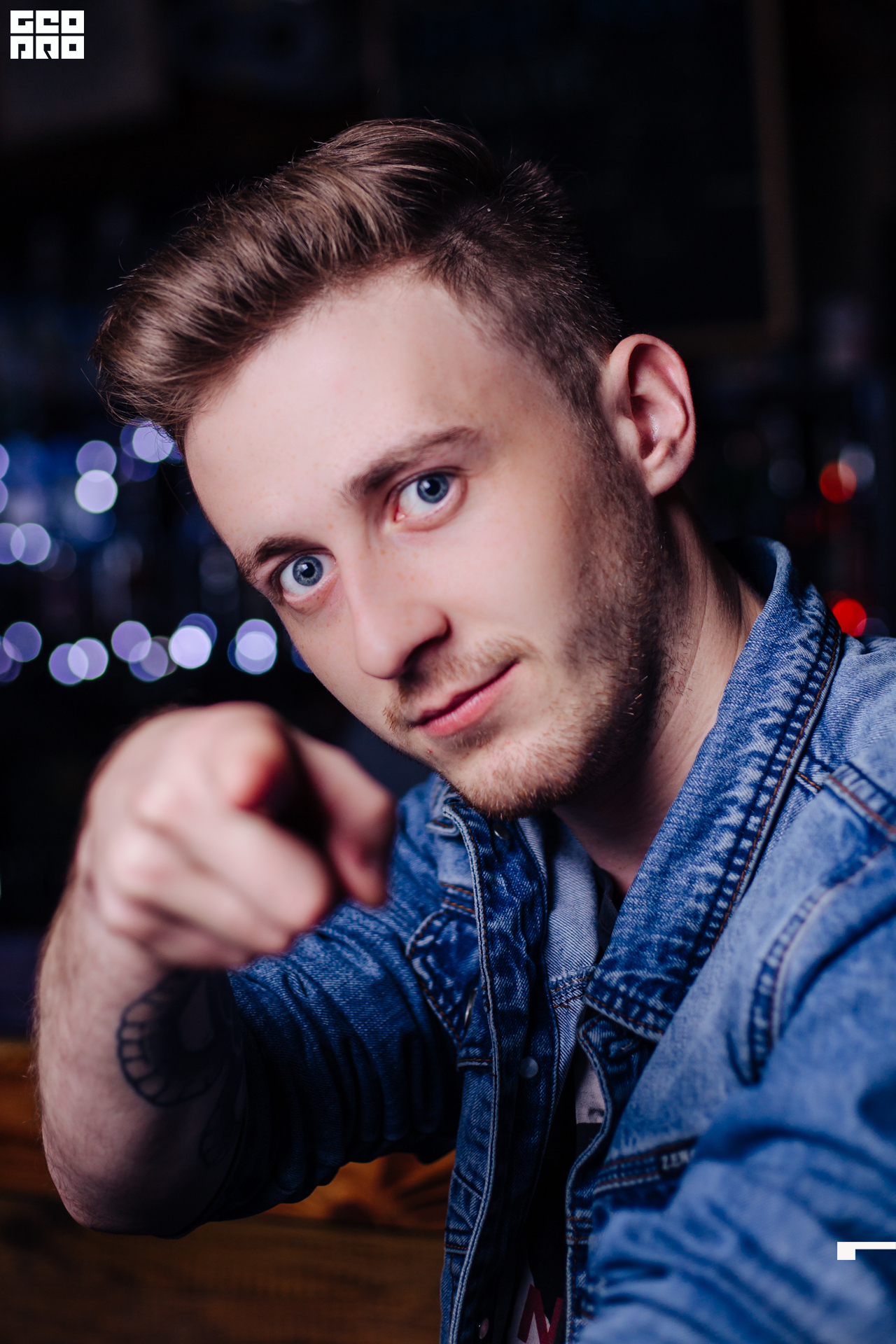 19-09-26 22-30-00.jpg