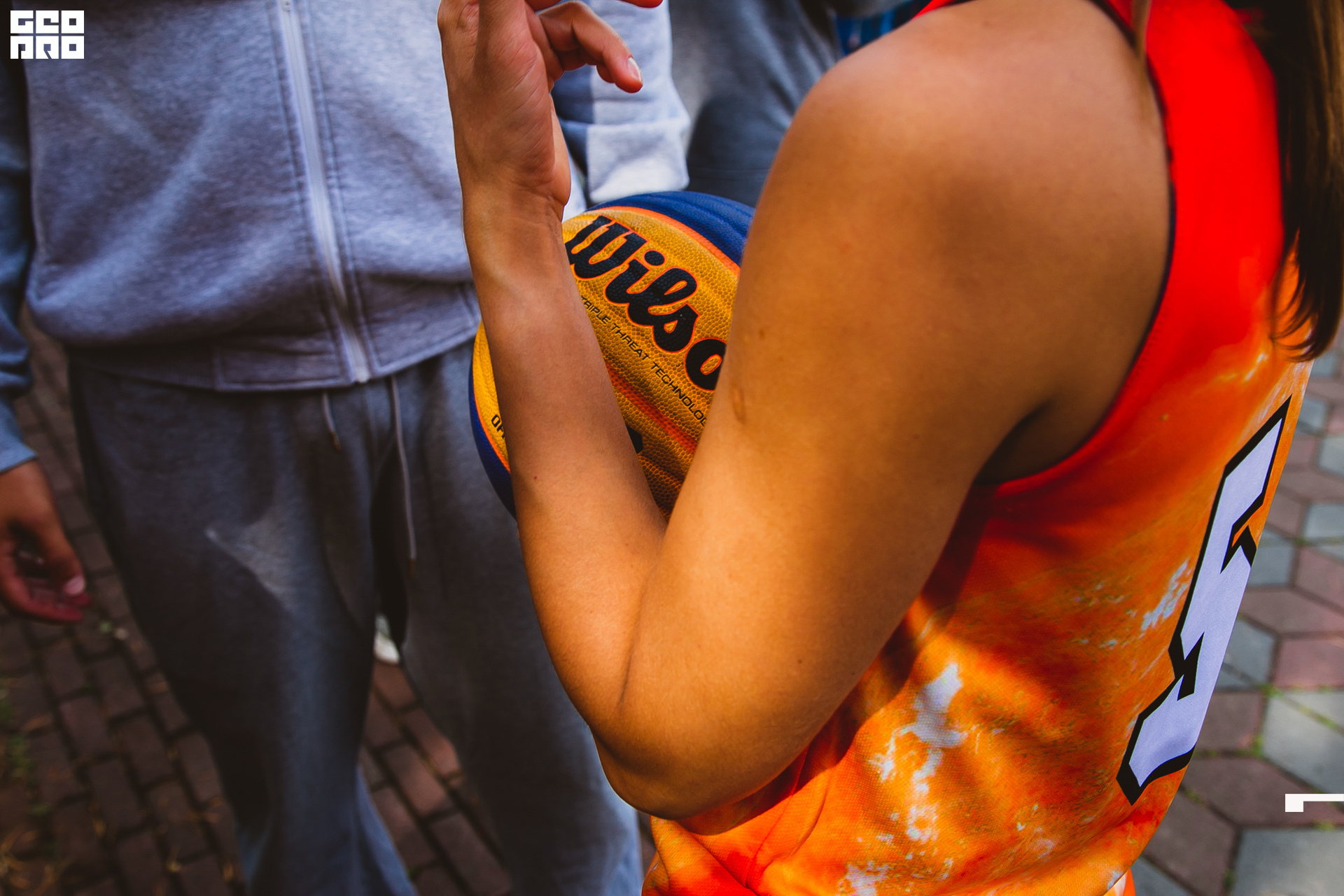 0057 190810 Оранжевый мяч.jpg