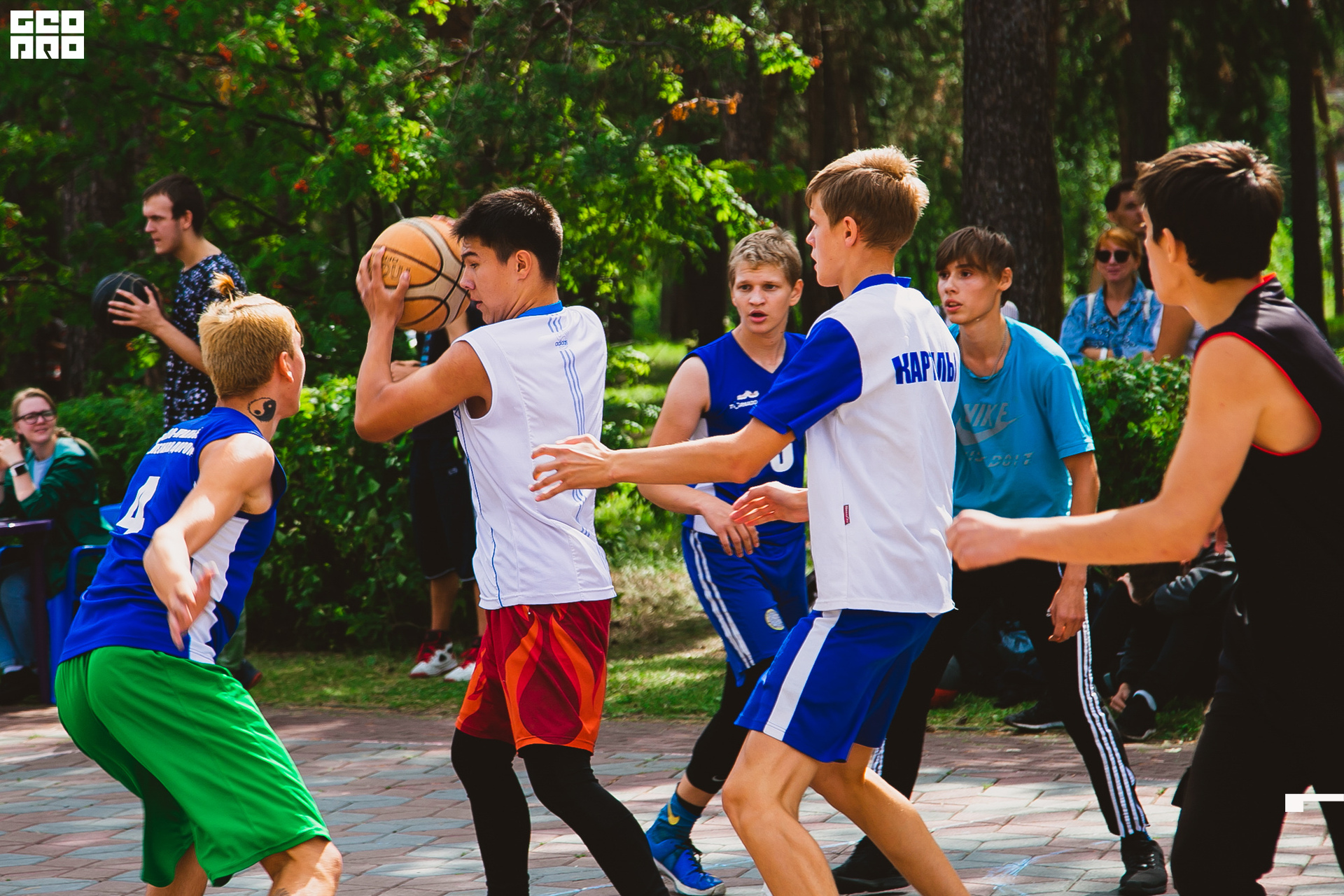 0200 190810 Оранжевый мяч.jpg