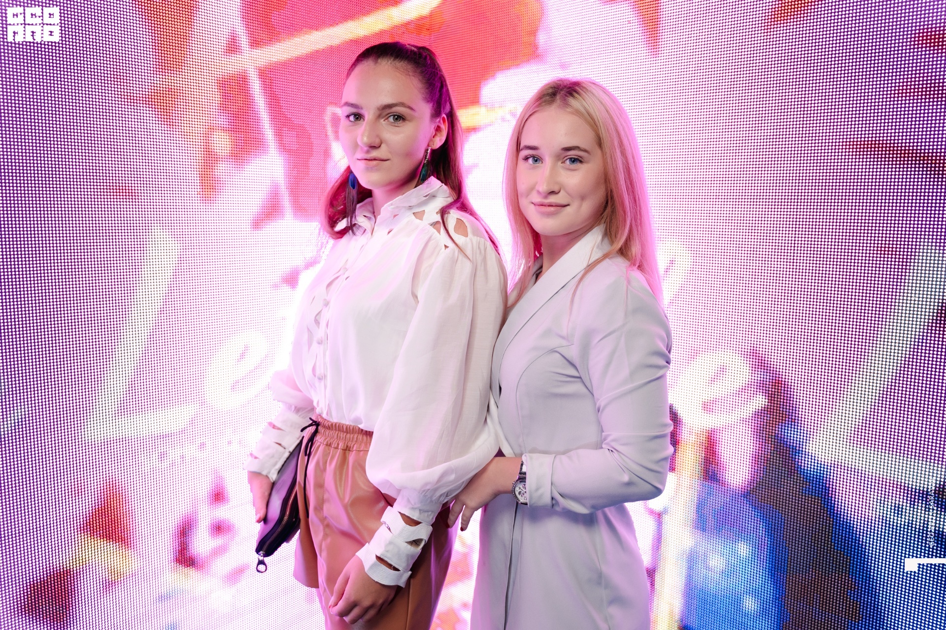 2018-07-27 at 22-16-06.jpg