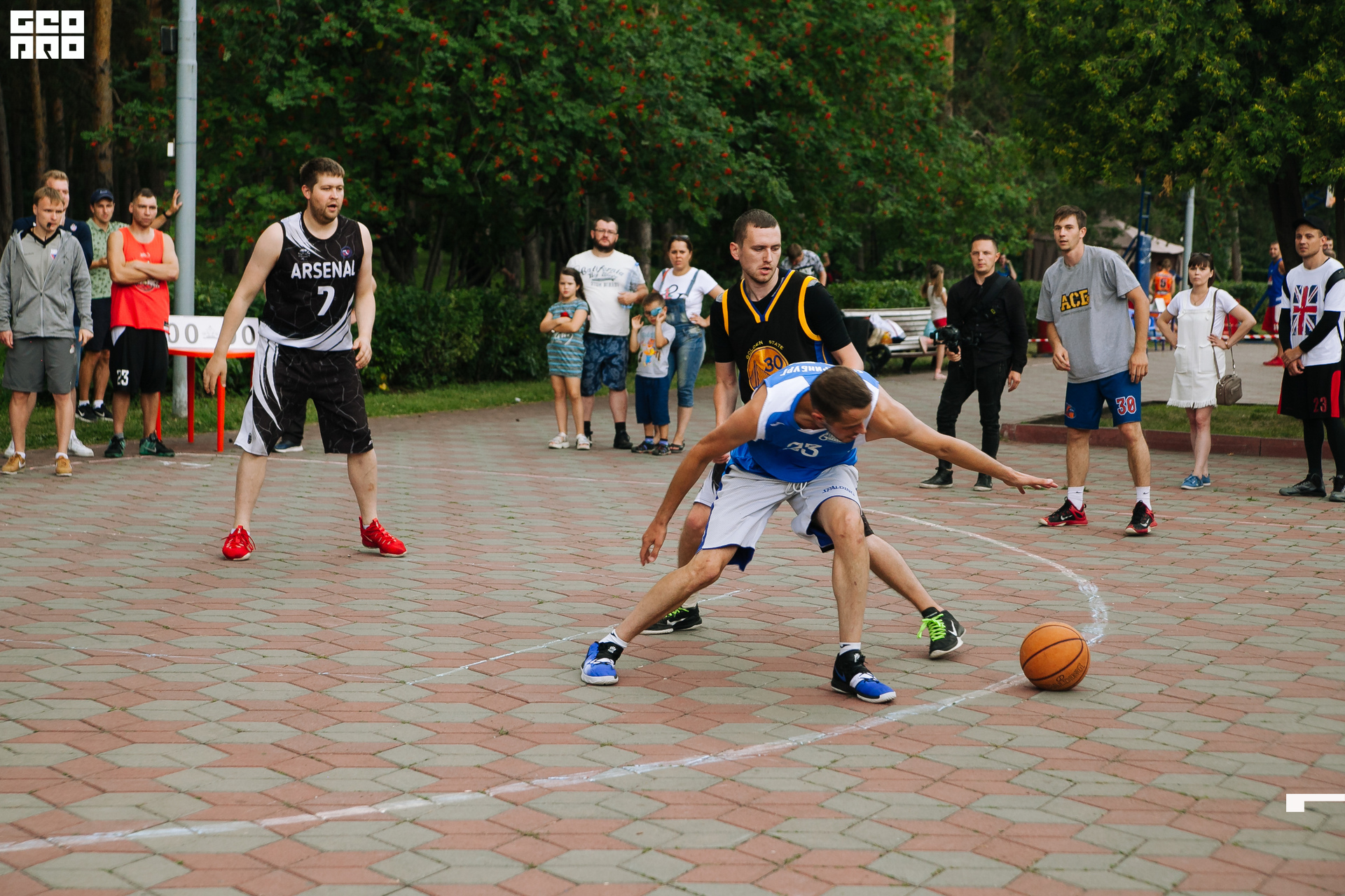 0415 190810 Оранжевый мяч.jpg