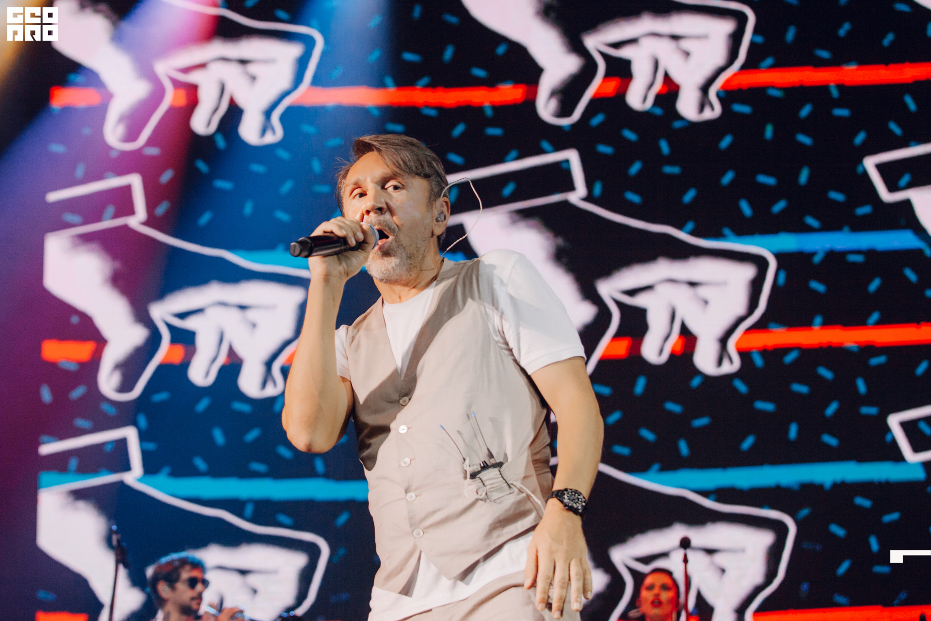 19-09-22 21-47-41.jpg