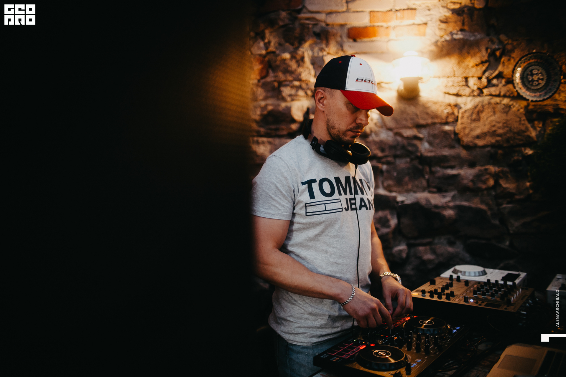 2019-08-23 20-00-38_alenaarchibald_0032.jpg