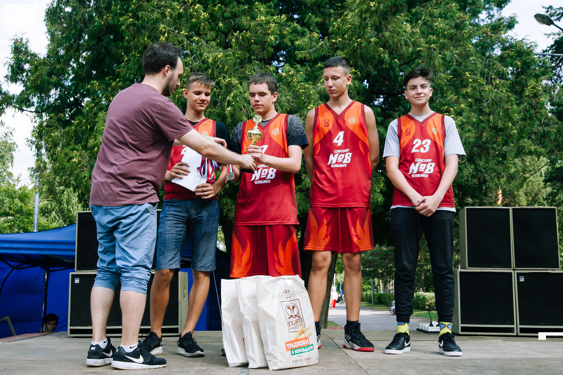 0374 190810 Оранжевый мяч.jpg