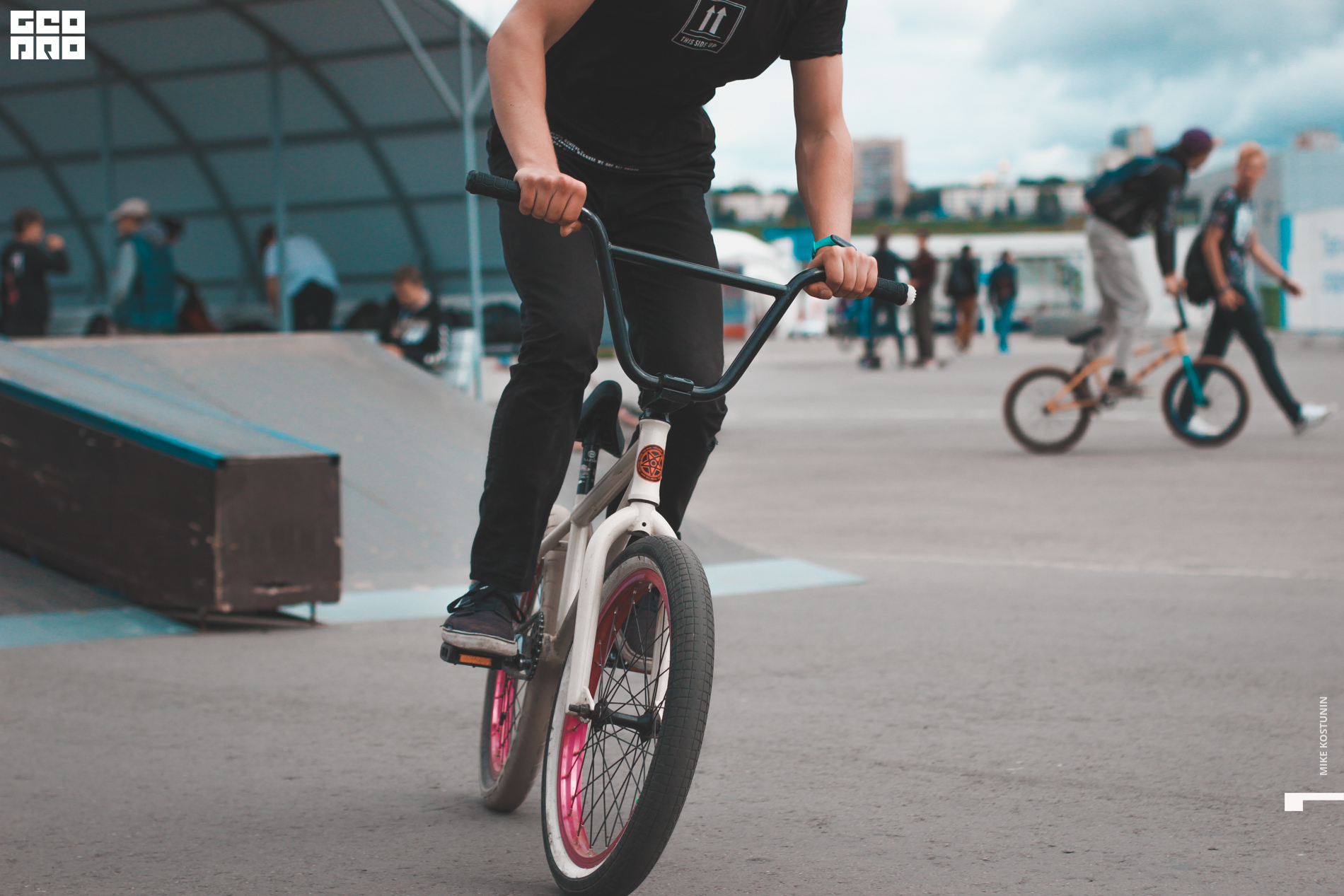 2 village street 25.08.19-1907.jpg