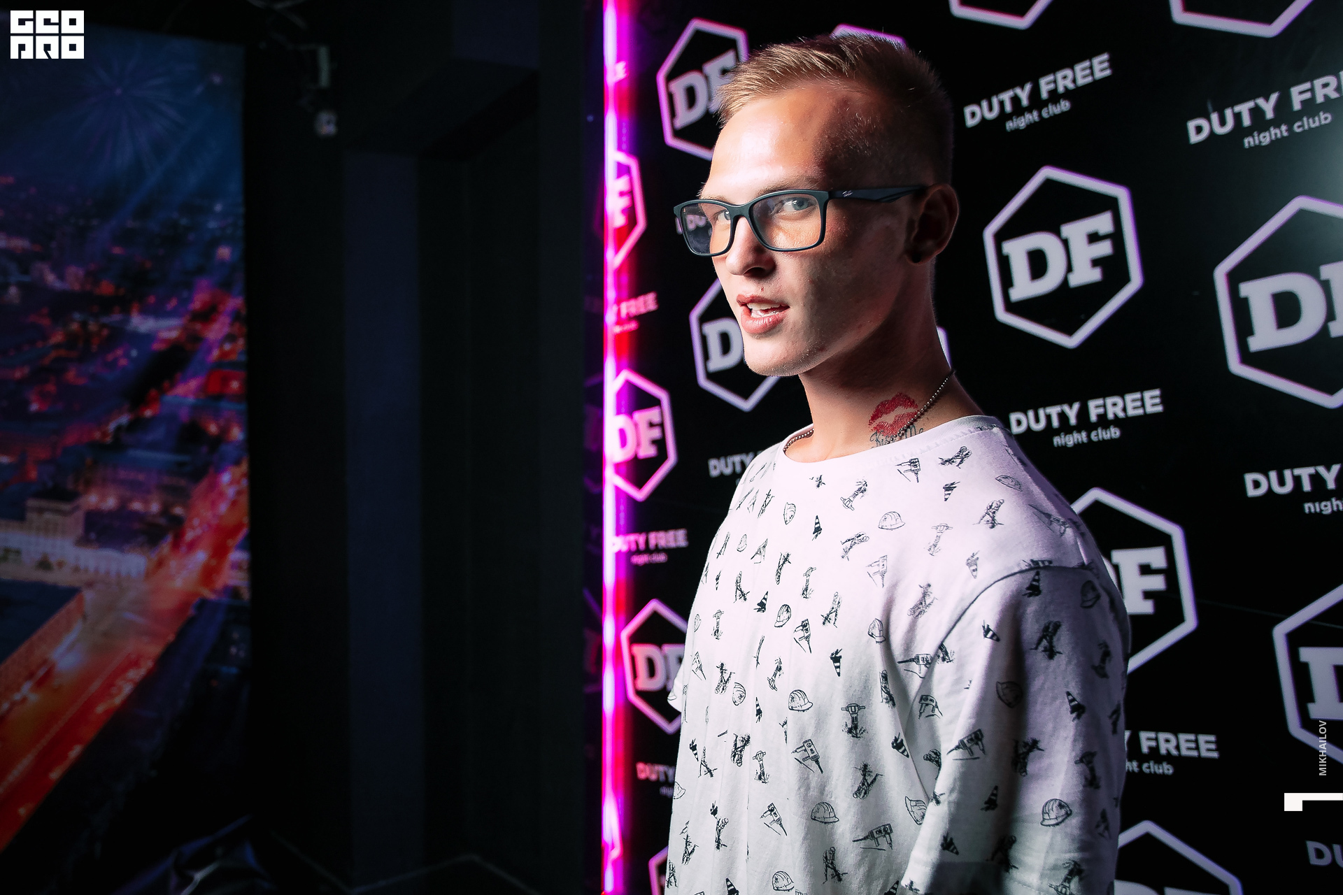 011-2019-08-18-01-11-42-17.08.19 - дф - Михайлов - 1920.JPG