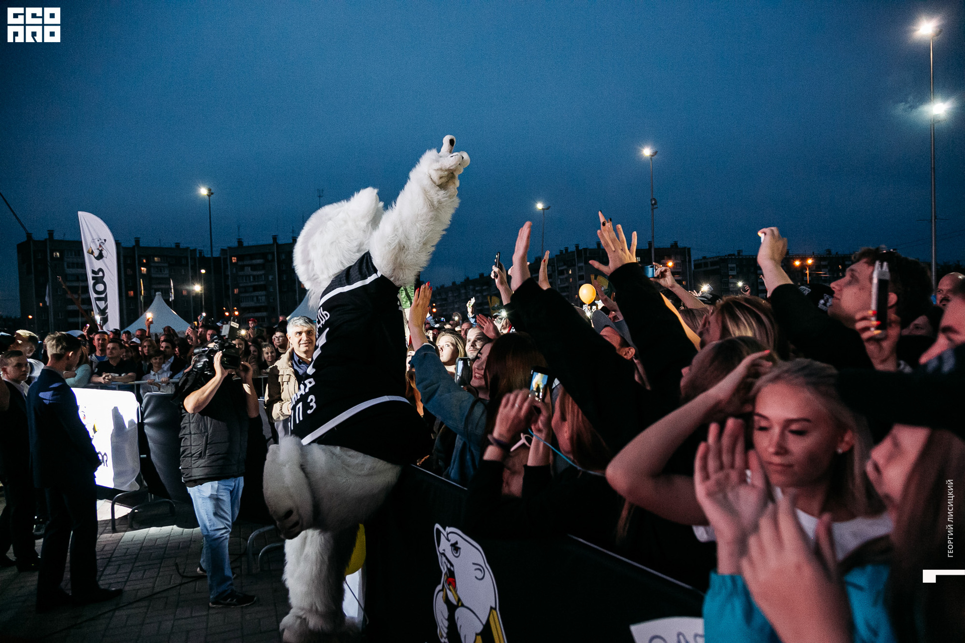 2019-08-09 21-04-01 georgiylisitskiy.jpg