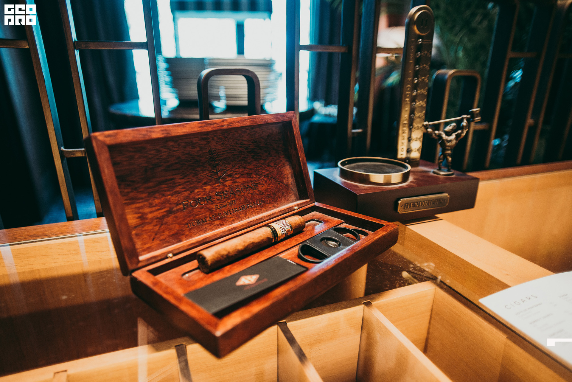 Hendricks-Geometria.tv. -DF0046.jpg