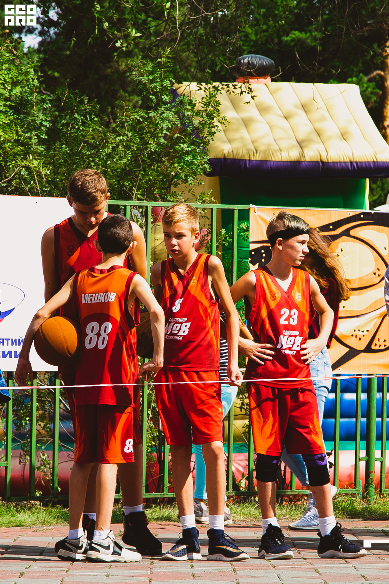 0096 190810 Оранжевый мяч.jpg