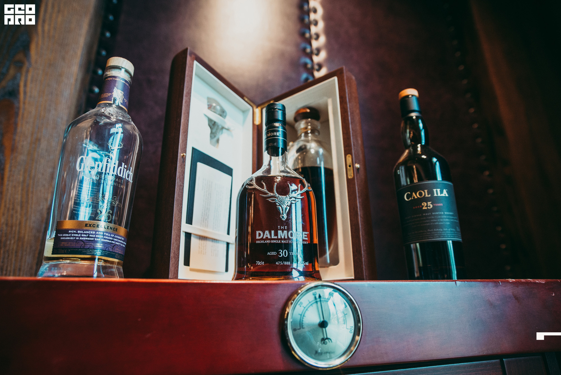 Hendricks-Geometria.tv. -DF0051.jpg