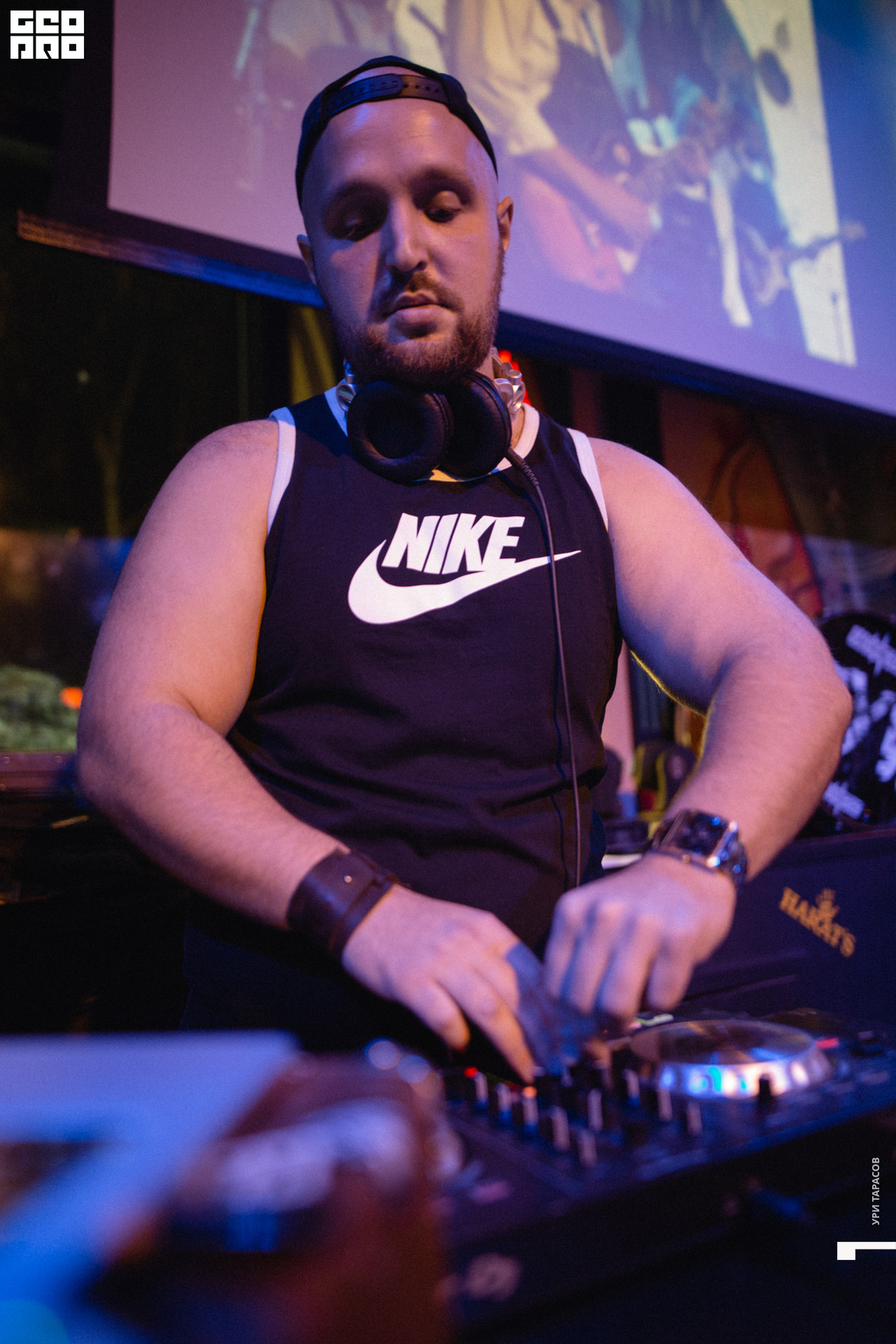 019 190927_231940_uri_0019.jpg