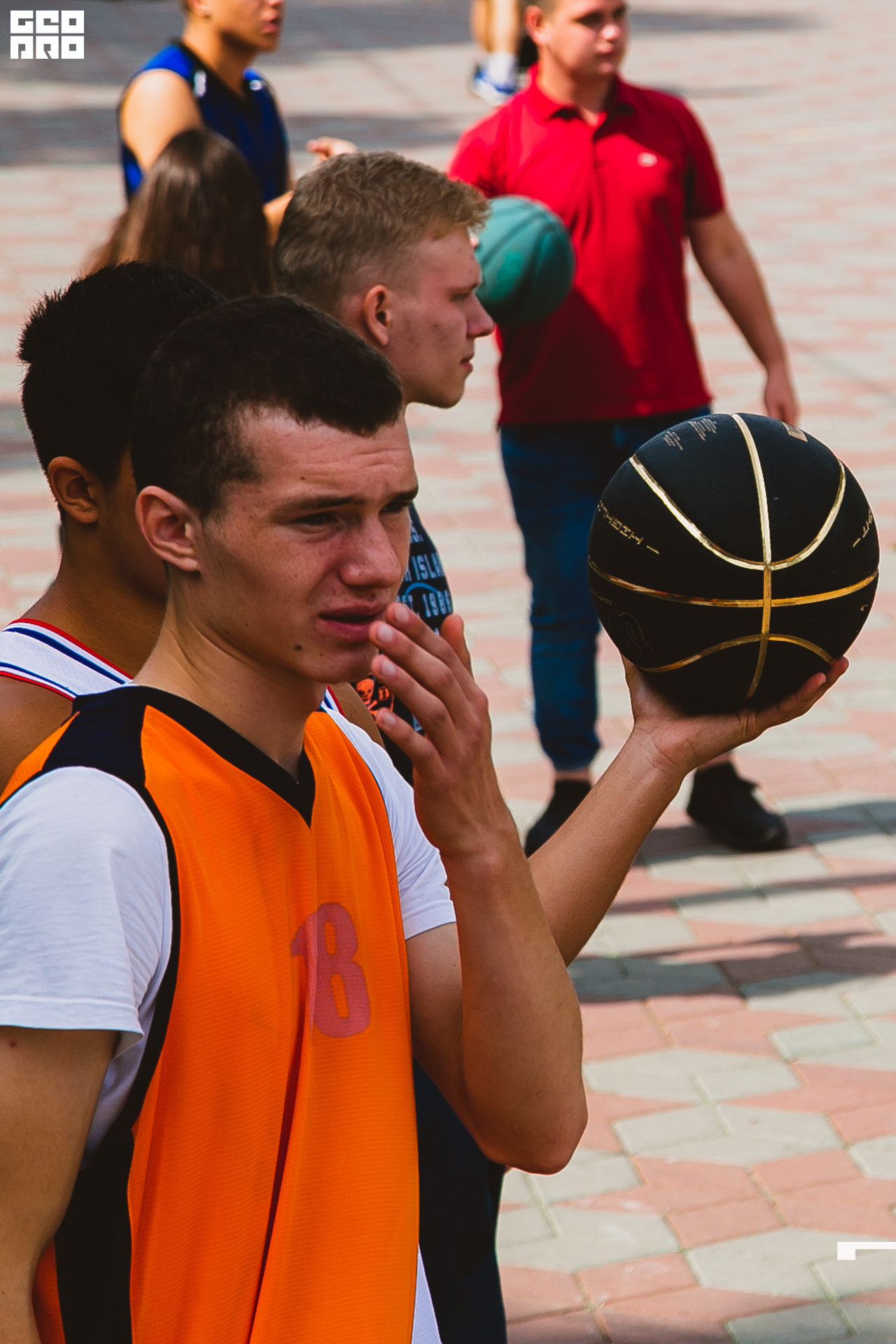 0155 190810 Оранжевый мяч.jpg